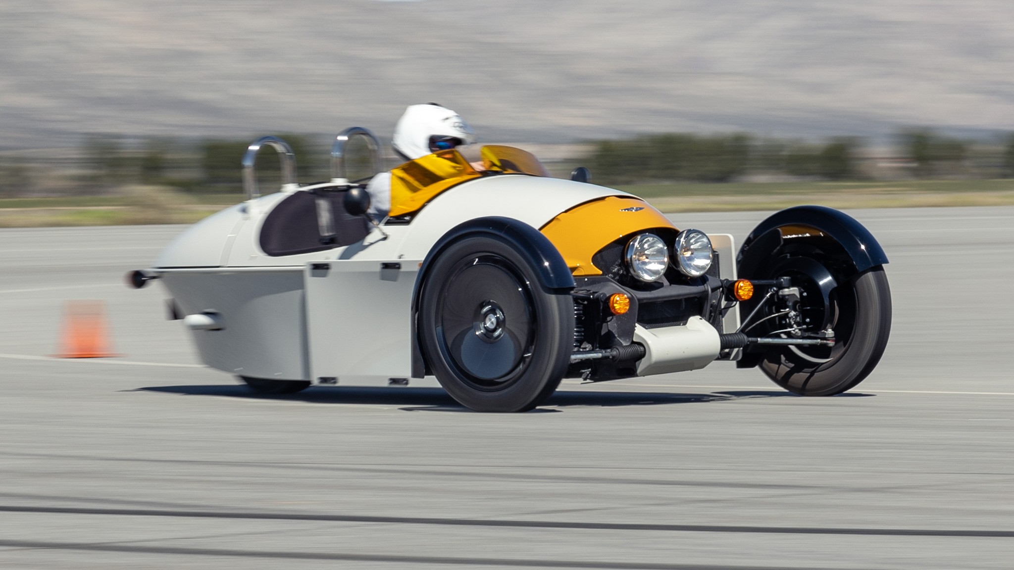 005 2024 Morgan Super 3 Front Three Quarter Motion