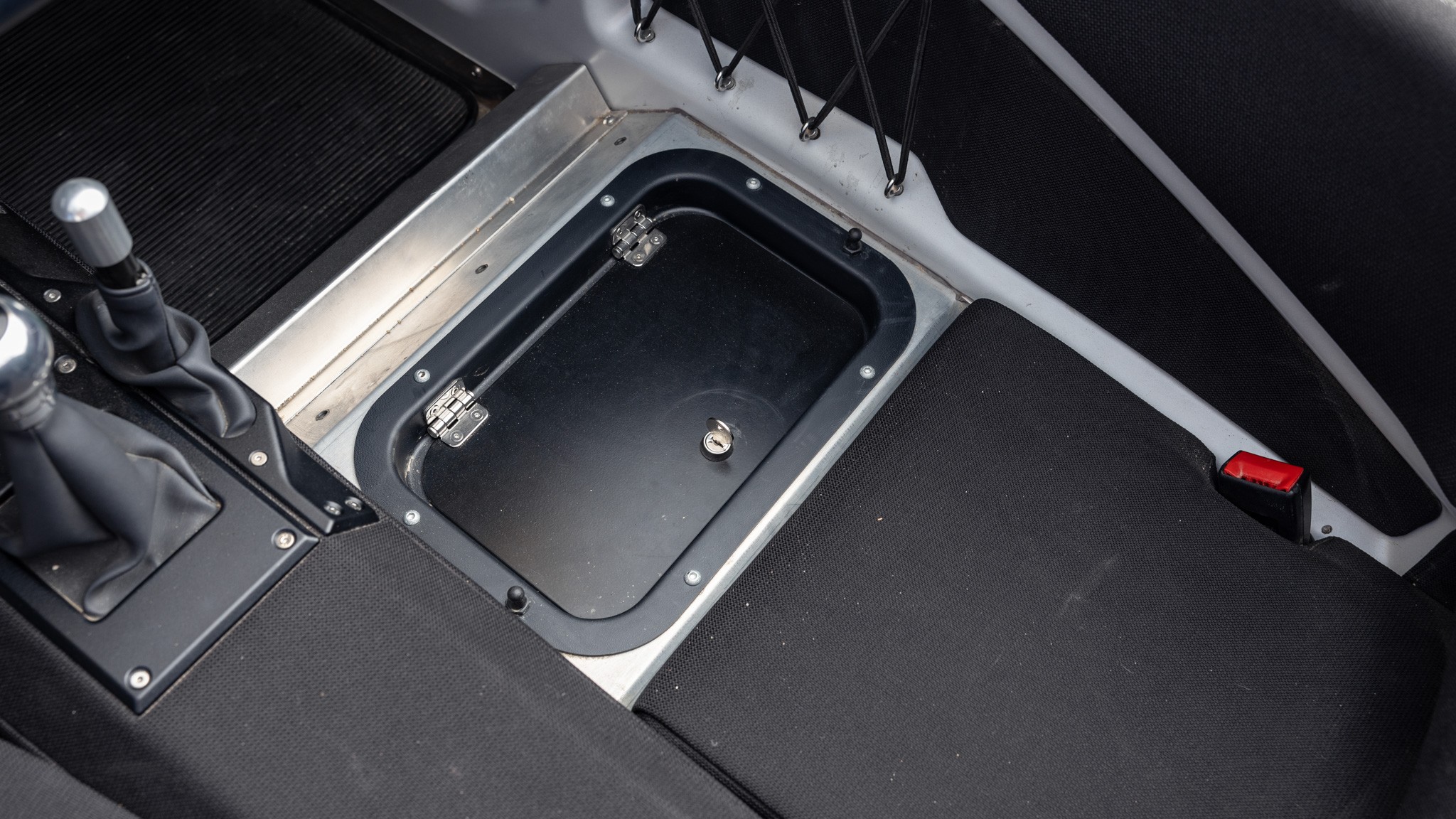 016 2024 Morgan Super 3