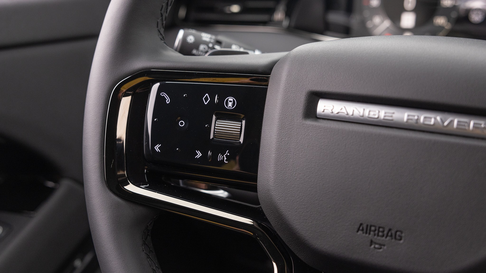 017 2024 Range Rover Evoque