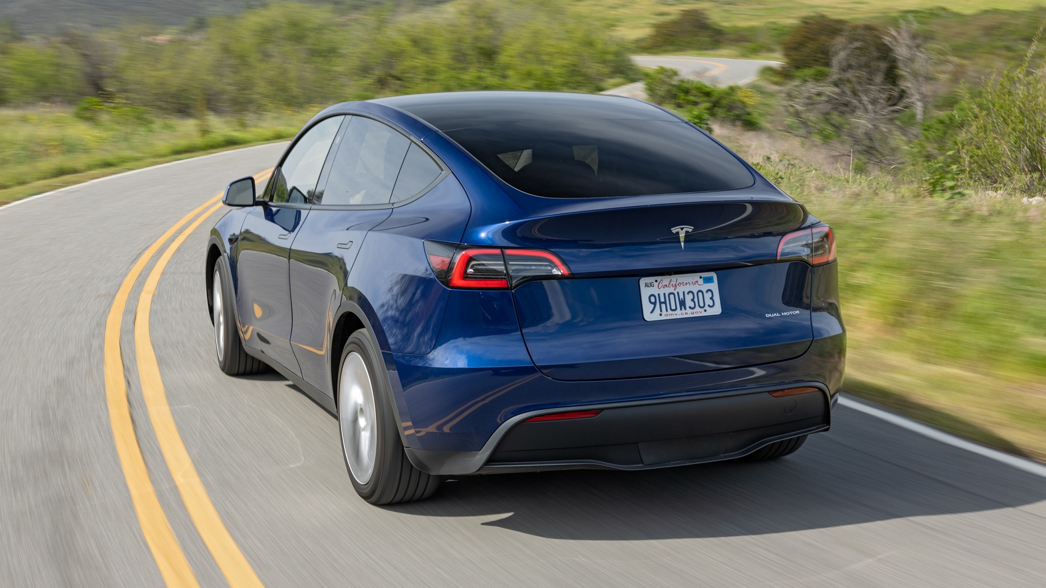 003 2023 Tesla Model Y