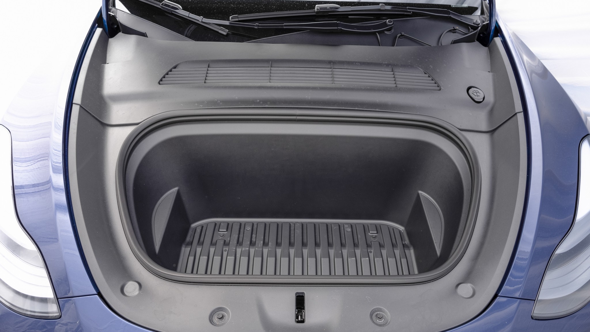 023 2023 Tesla Model Y Frunk