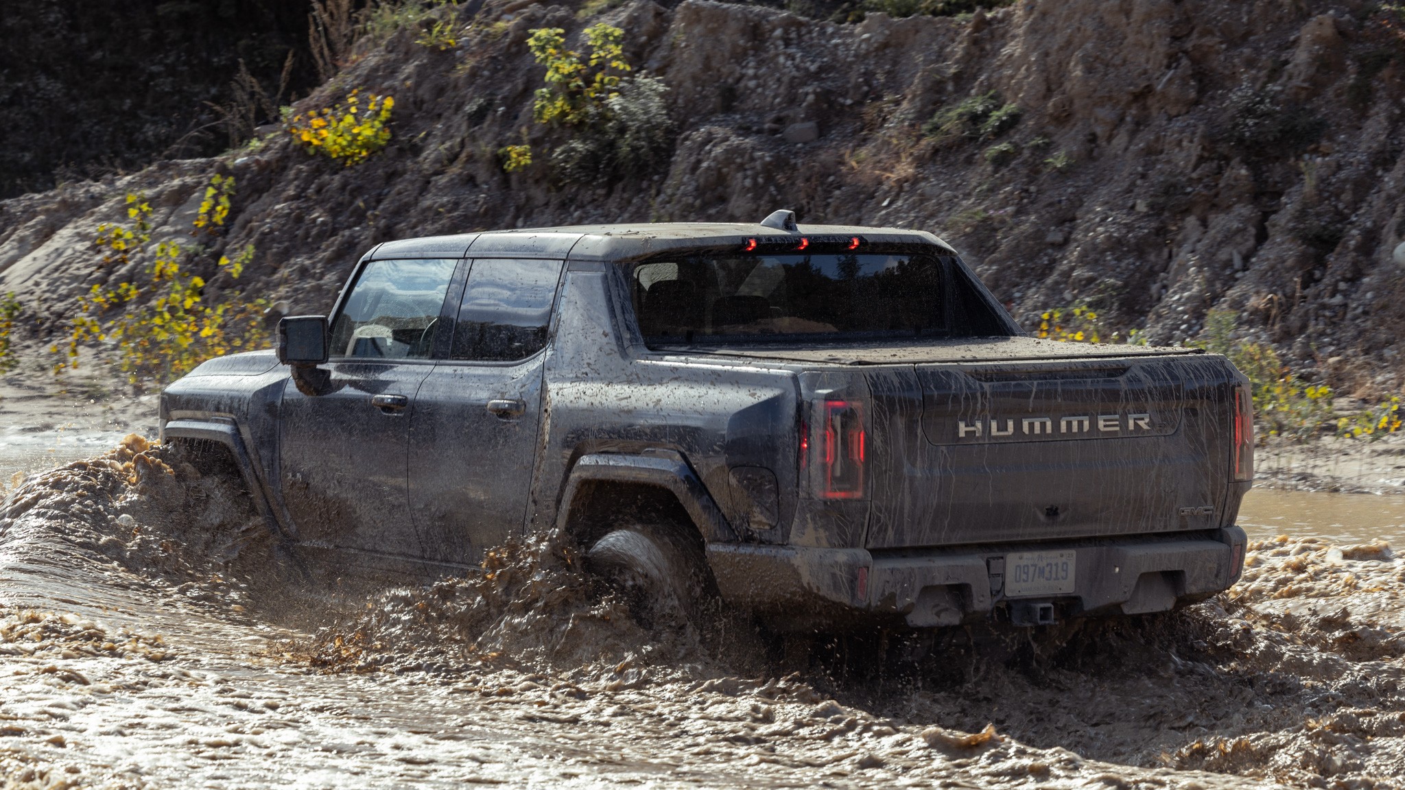 047 2023 GMC Hummer EV3X