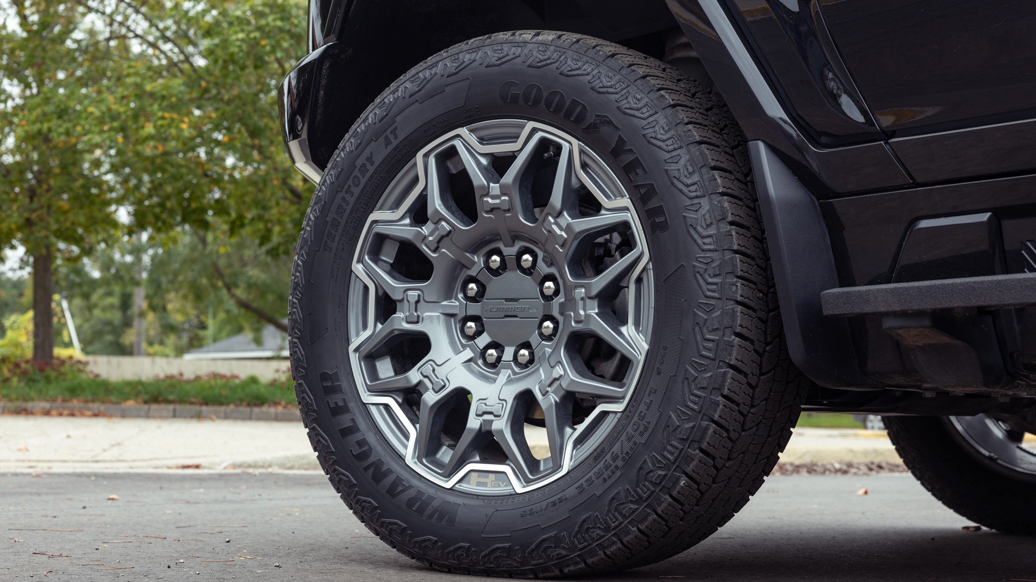 029 2023 GMC Hummer EV3X