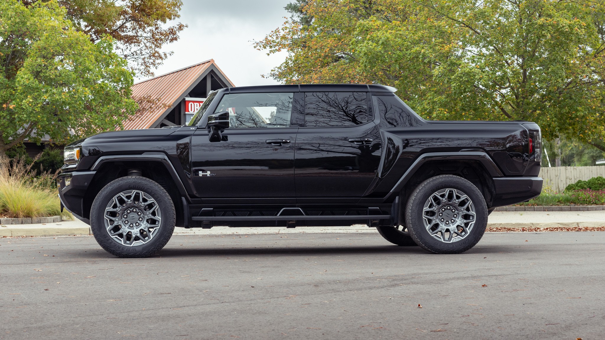 019 2023 GMC Hummer EV3X