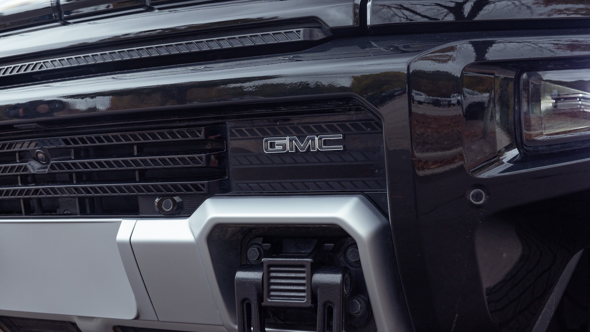 016 2023 GMC Hummer EV3X