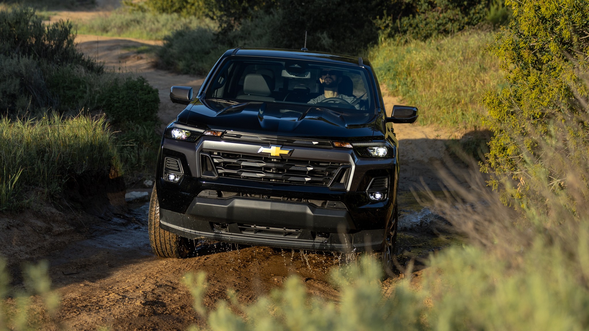 038 2024 Chevrolet Colorado LT