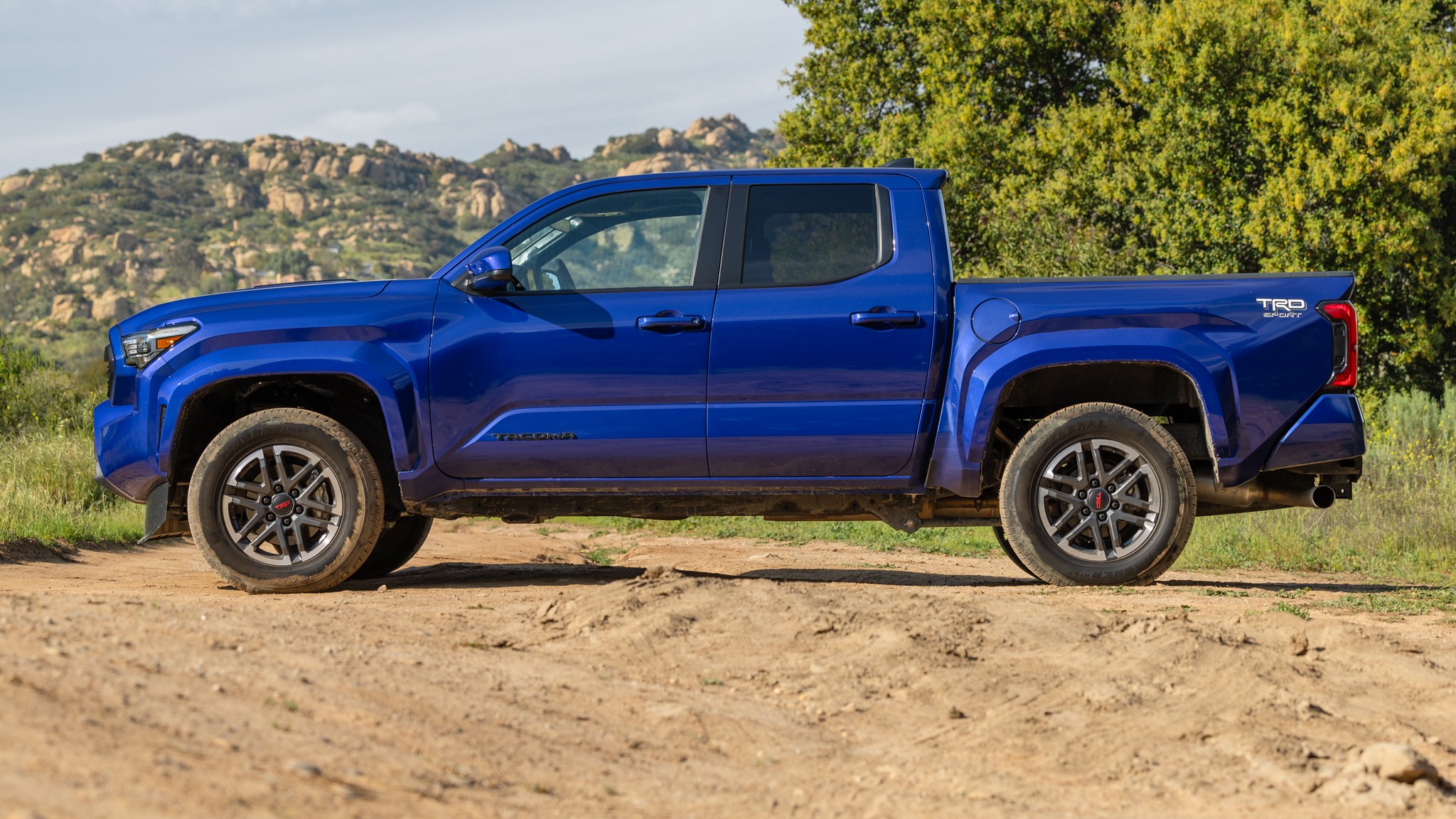 037 2024 Toyota Tacoma TRD Sport