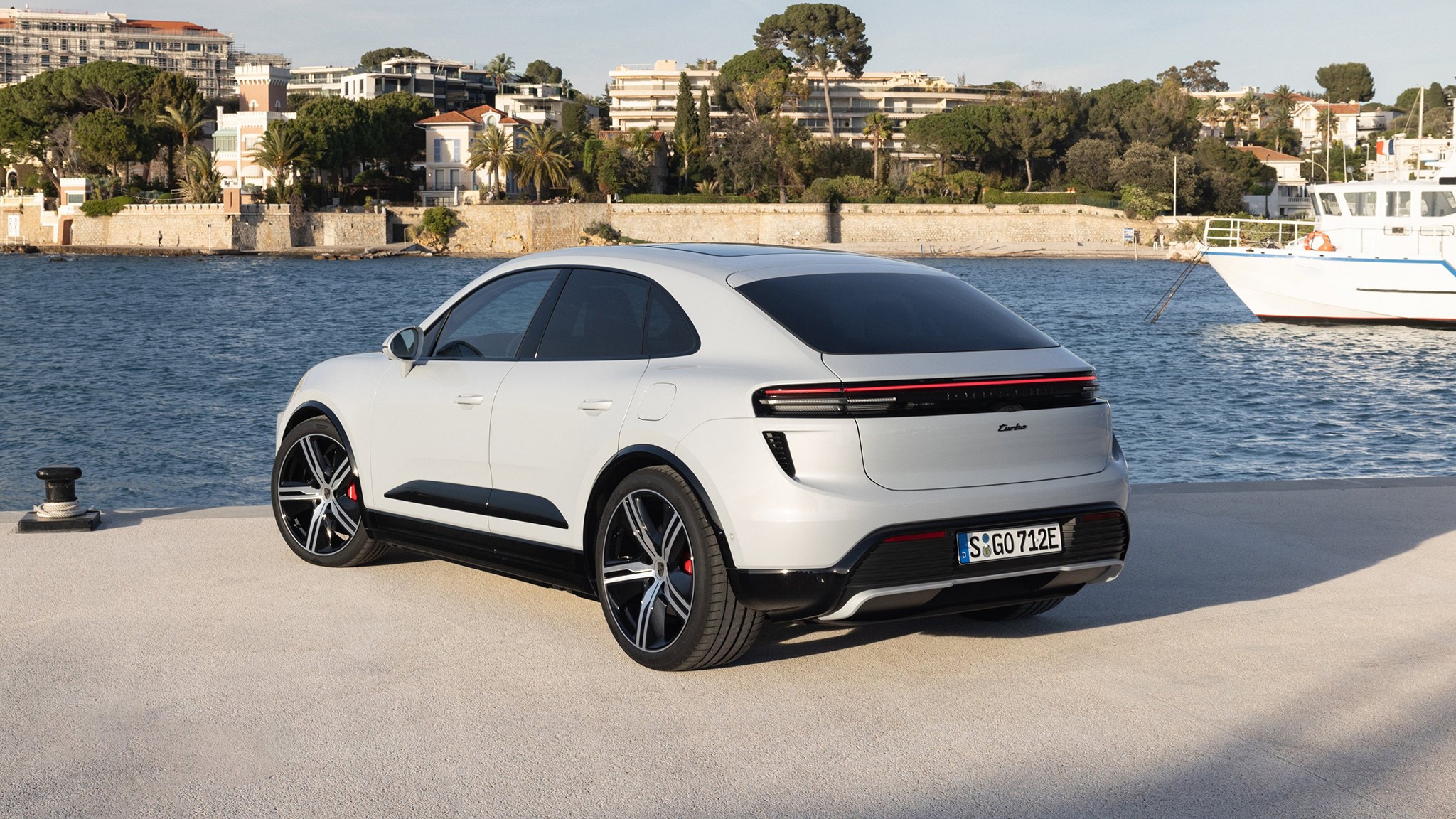 01 2024 Porsche Macan EV