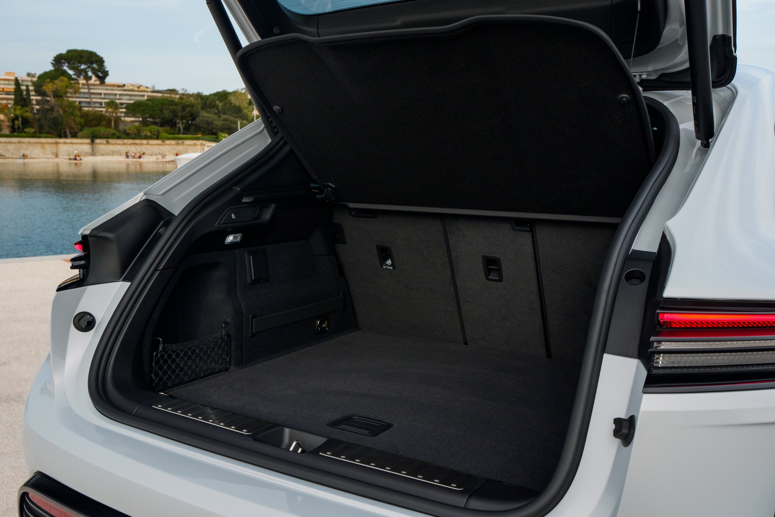 12 2024 Porsche Macan EV