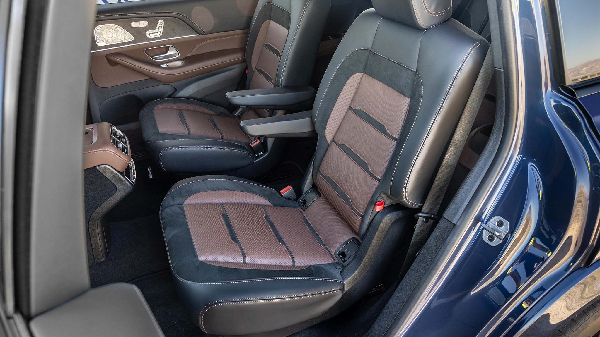 011 2024 Mercedes AMG GLS63