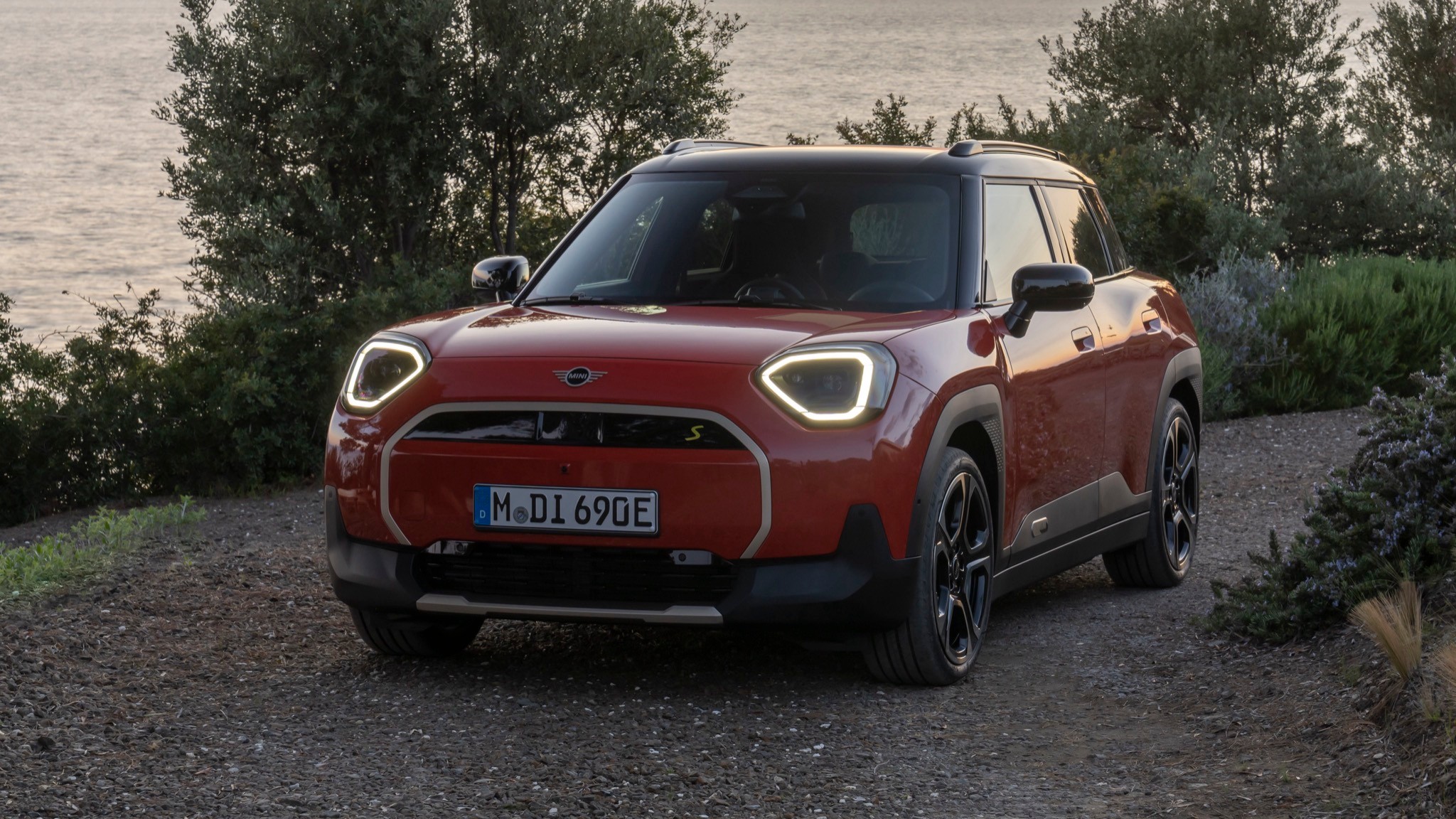 mini aceman production 11