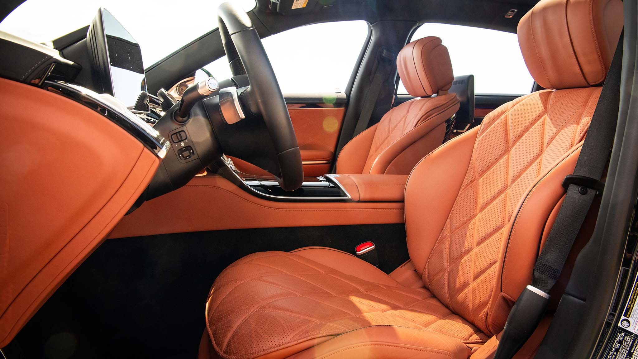 027 2024 Mercedes Maybach S680