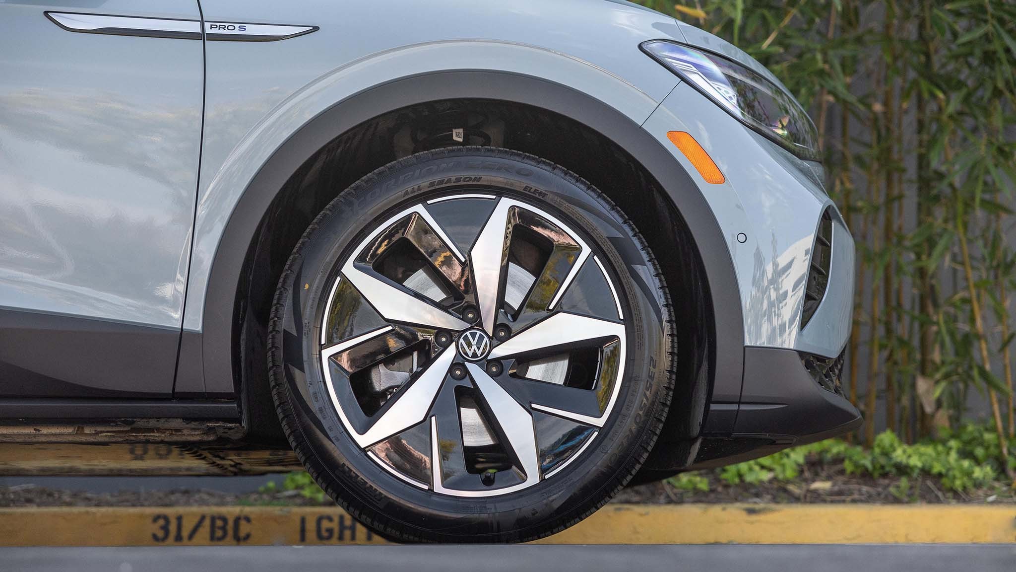 019 2024 Volkswagen ID4 ProS wheel