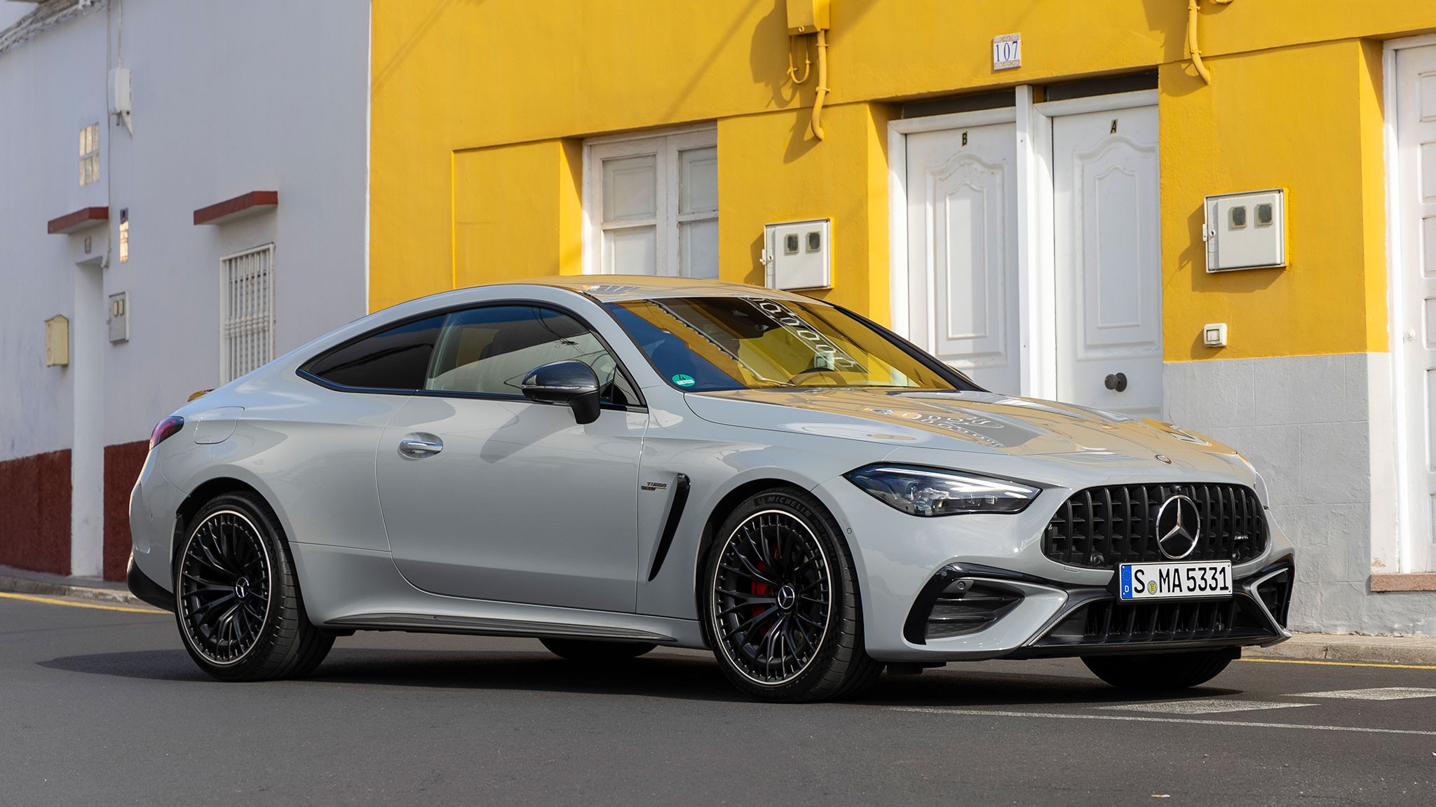 10 2024 mercedes amg cle53 couple