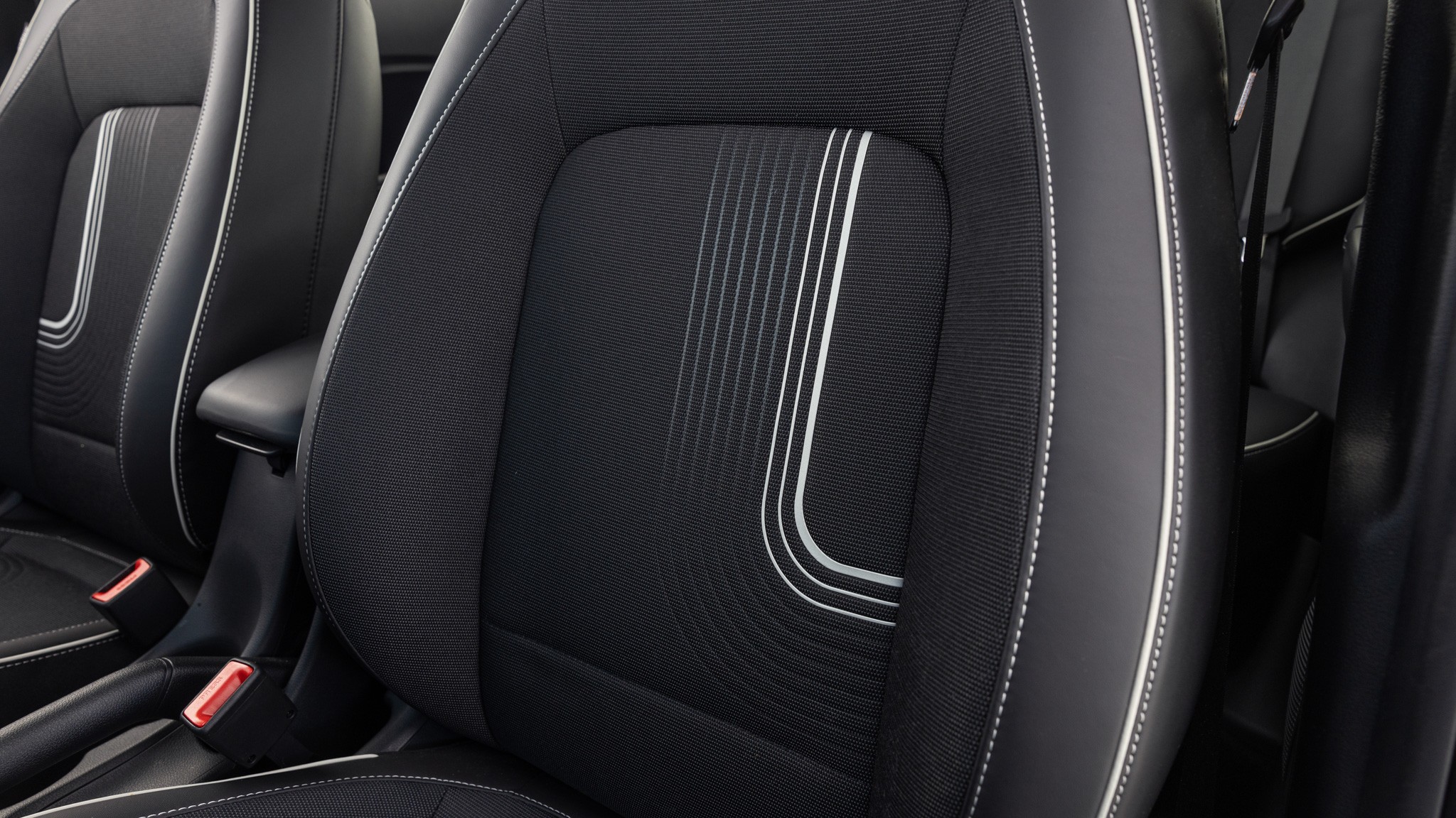 016 2024 Hyundai Venue