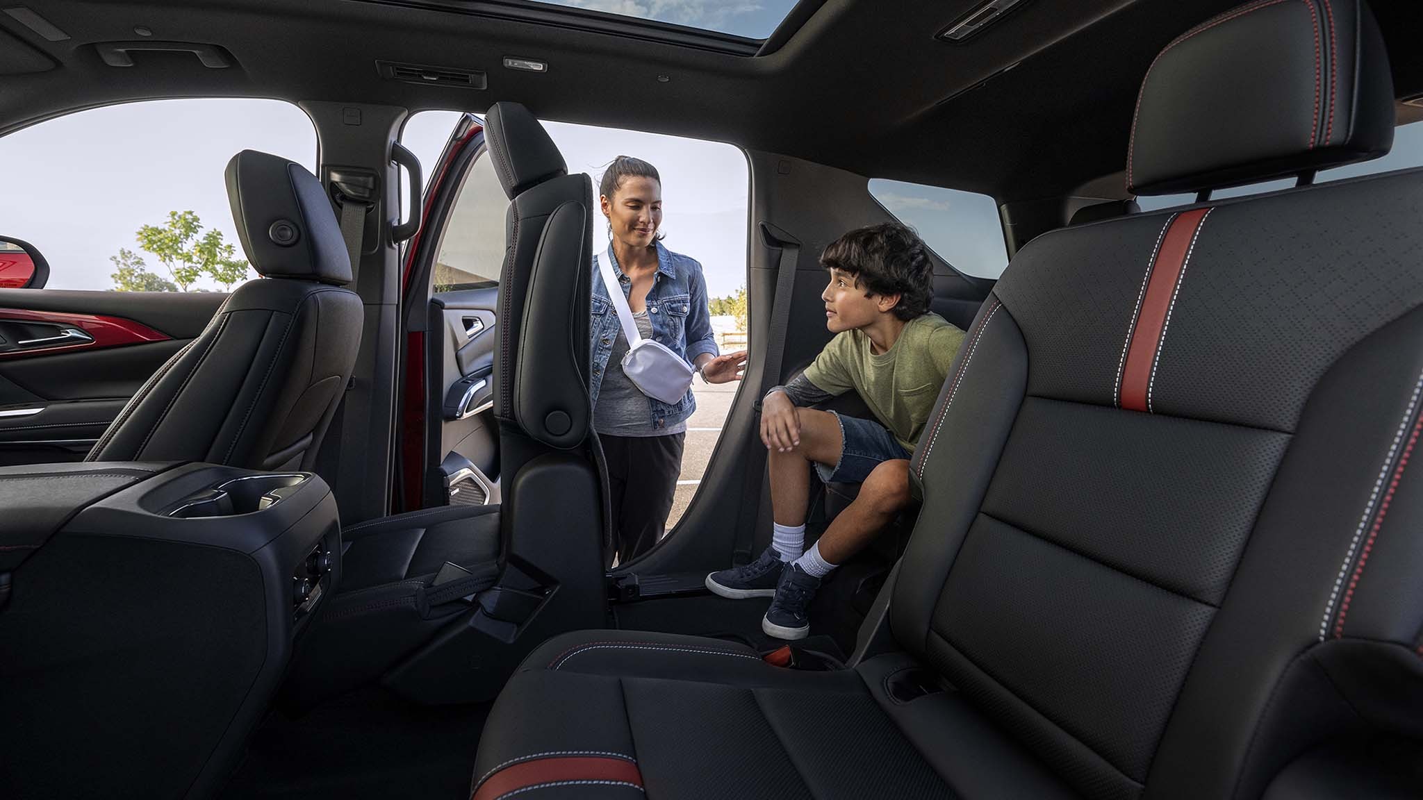 2024 Chevrolet Traverse one touch power folding seats