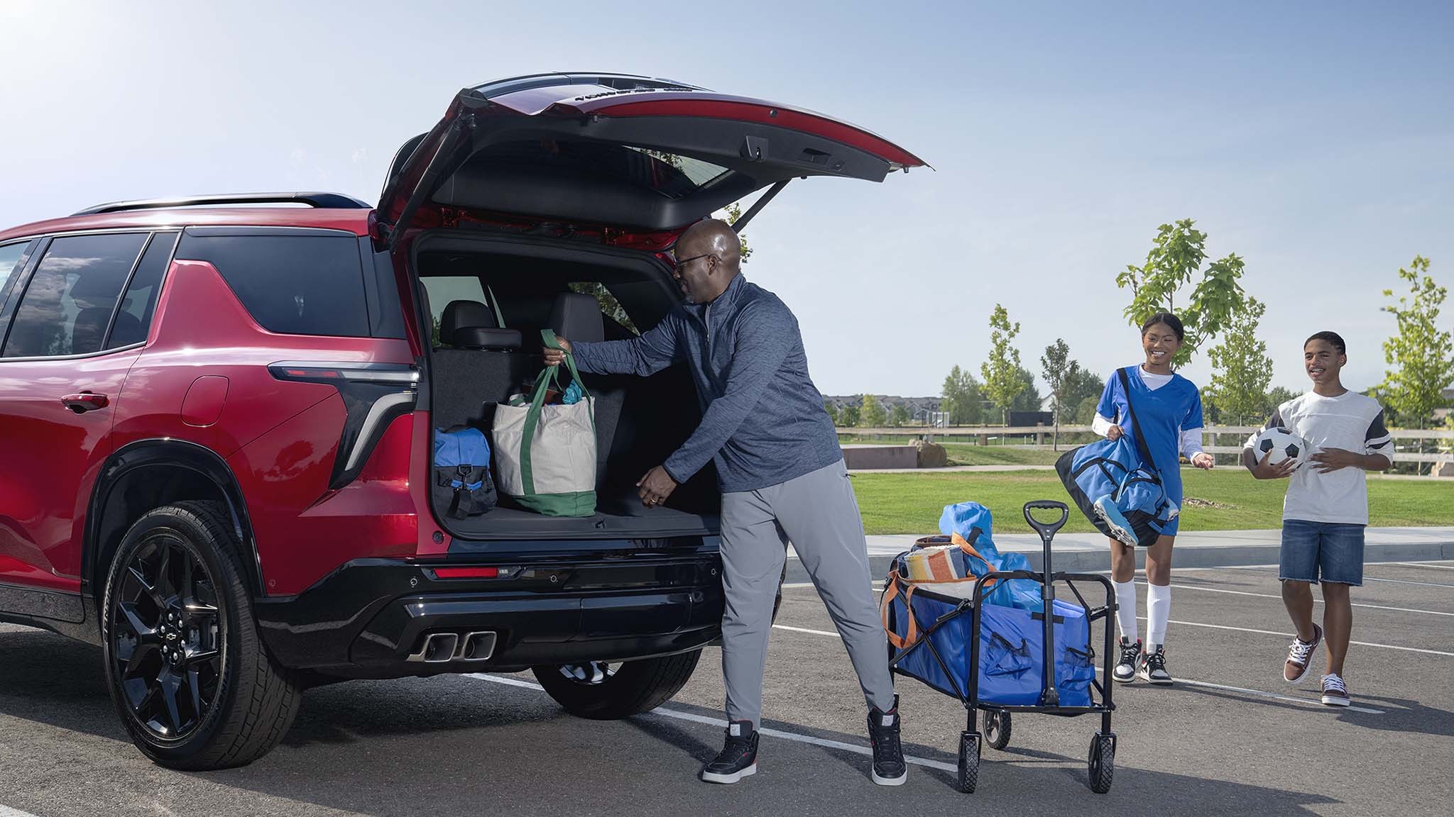 2024 Chevrolet Traverse Tailgate 2