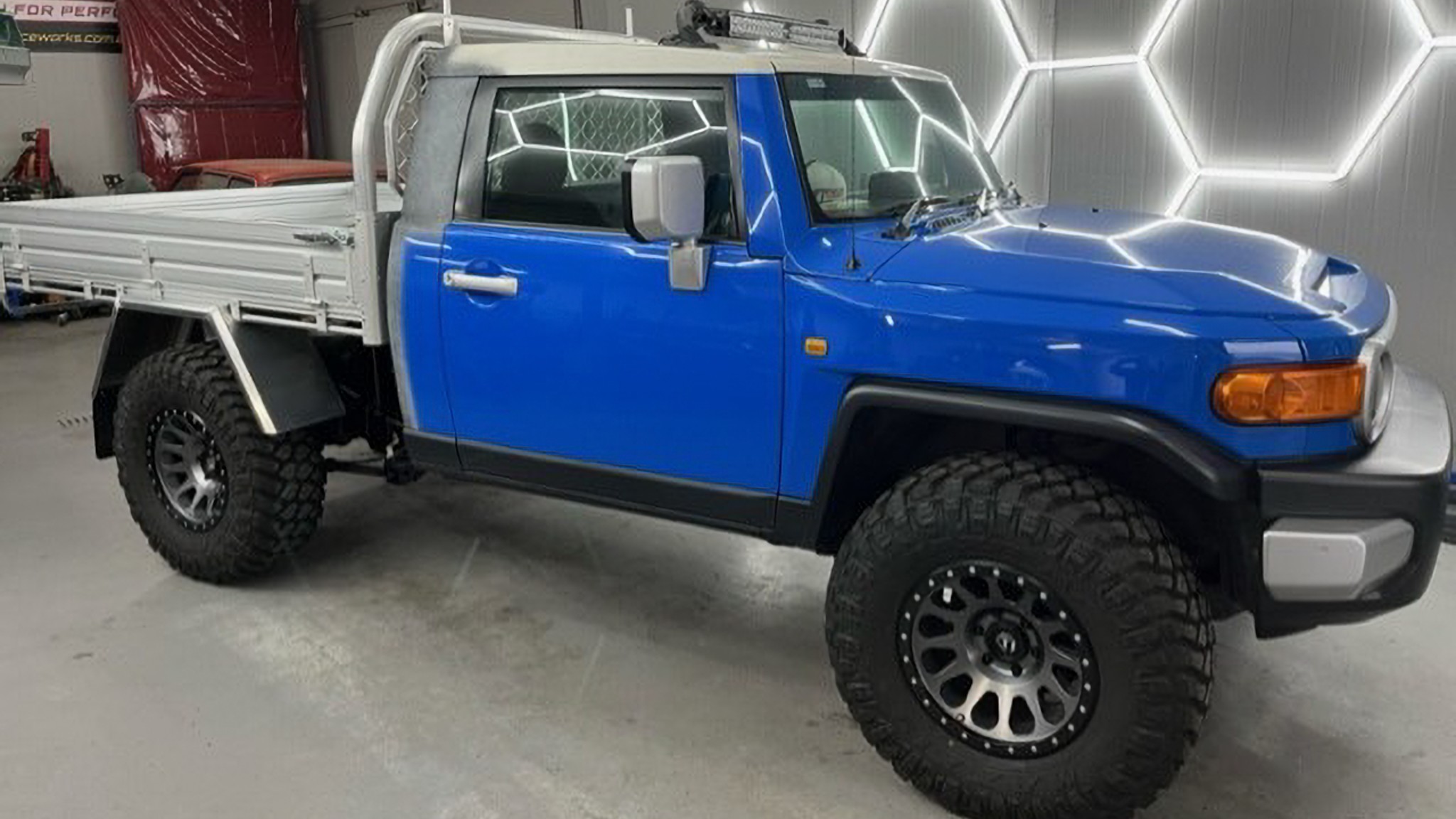 FJ Cruiser Ute Conversion Tinman Customs 11