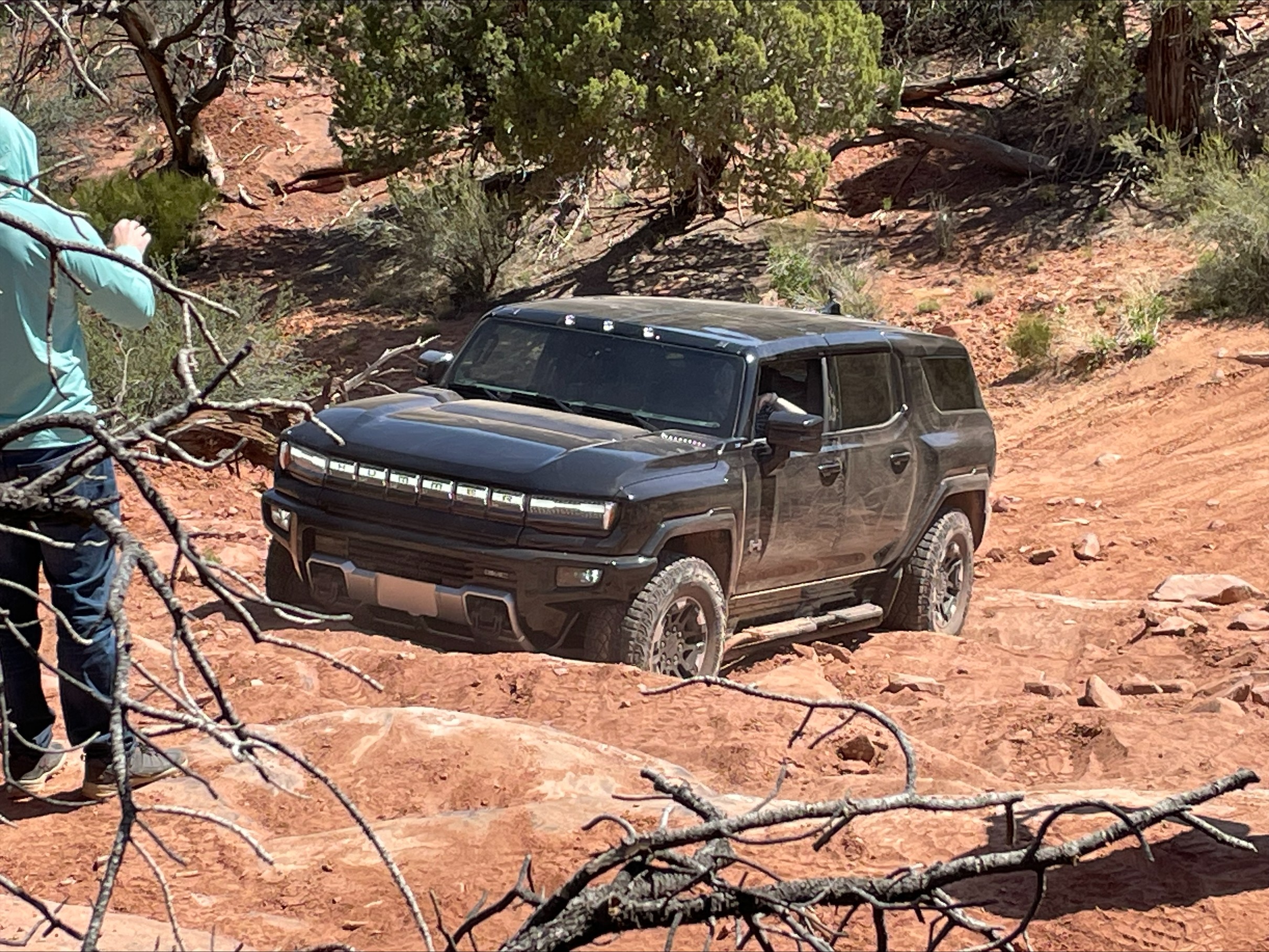 015 2024 gmc hummer ev suv first off road drive