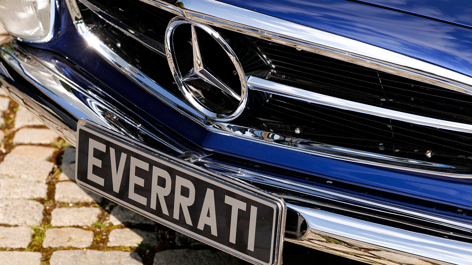 2025 Electric Mercedes Benz SL Pagoda by Everrati 25