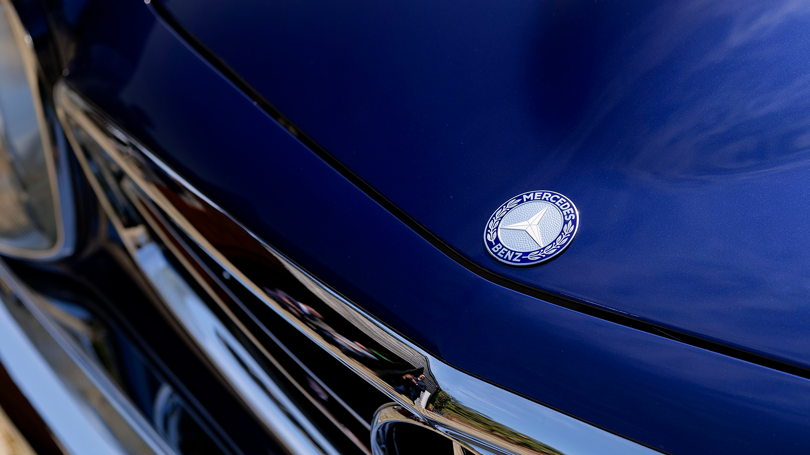 2025 Electric Mercedes Benz SL Pagoda by Everrati 19