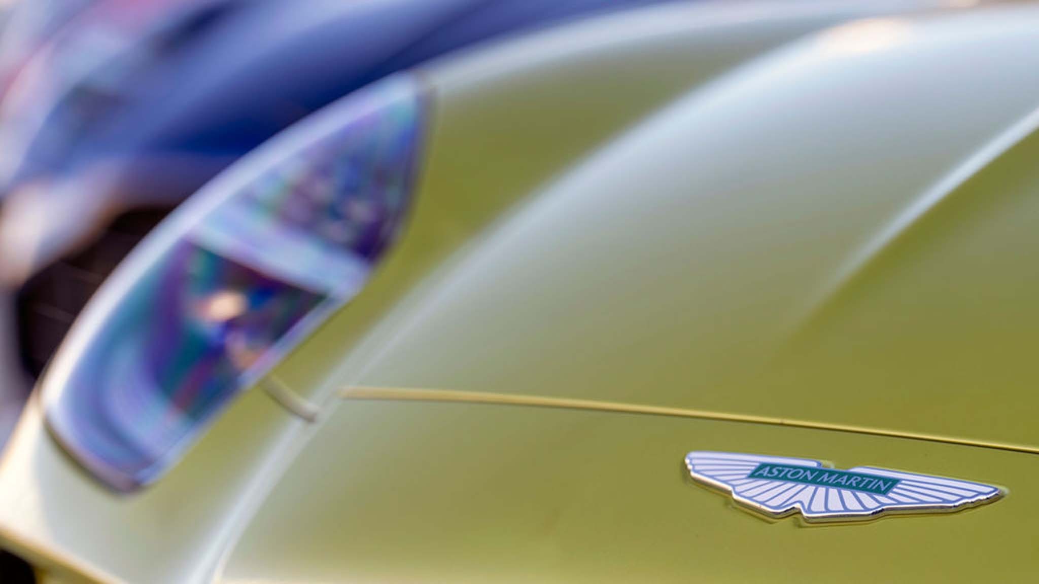 011 2025 aston martin vantage first drive