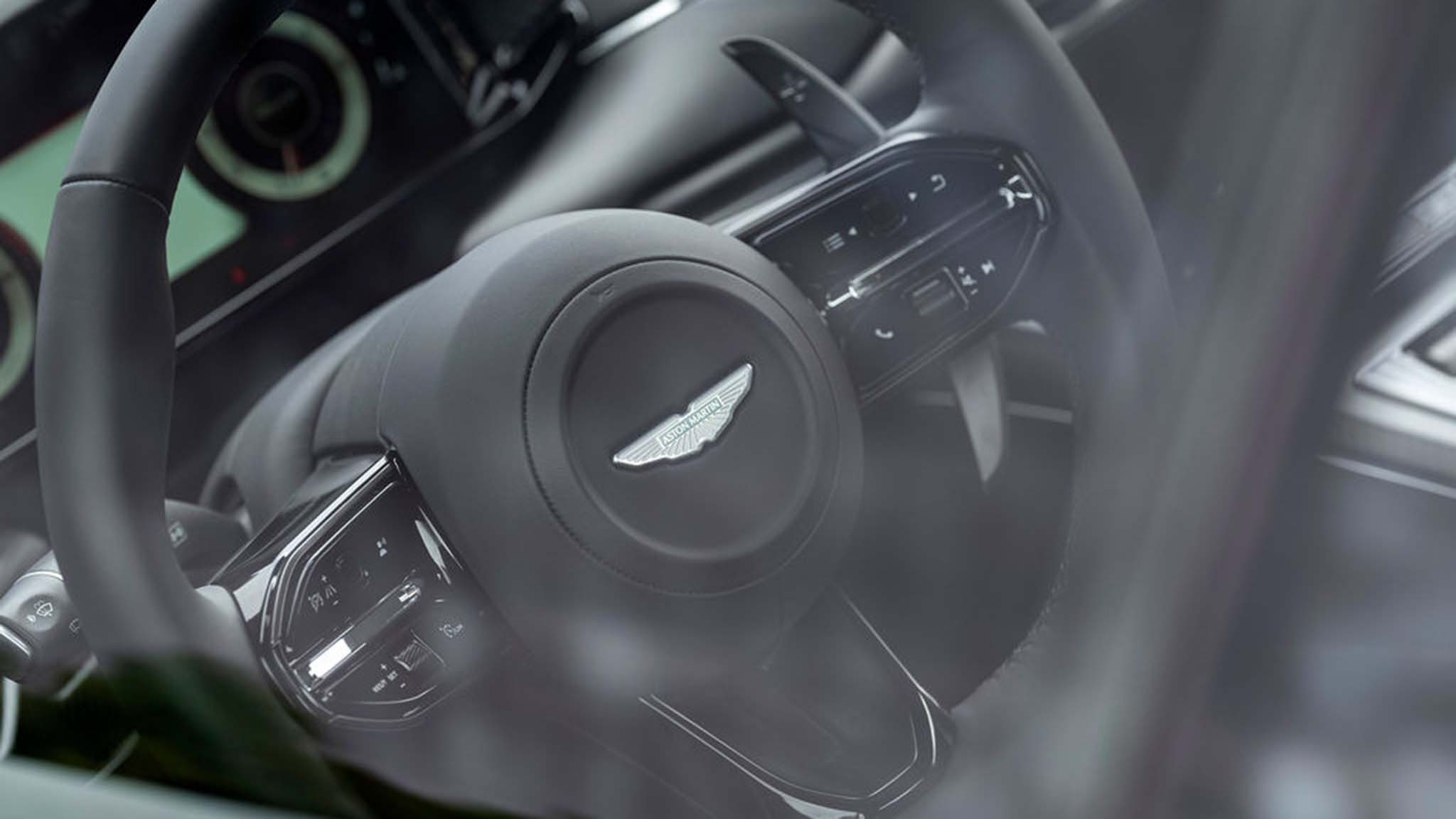 023 2025 aston martin vantage first drive