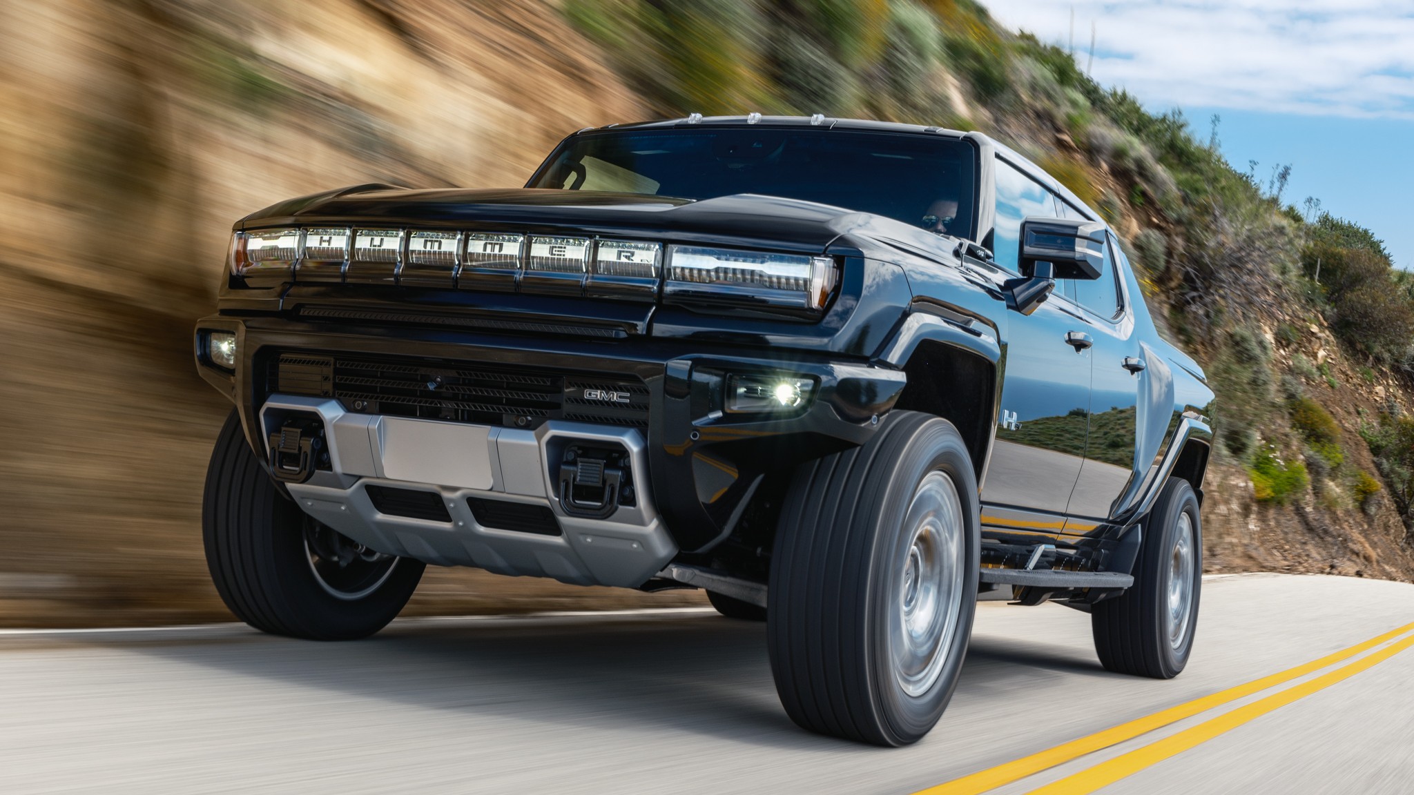 001 2024 GMC Hummer Lead