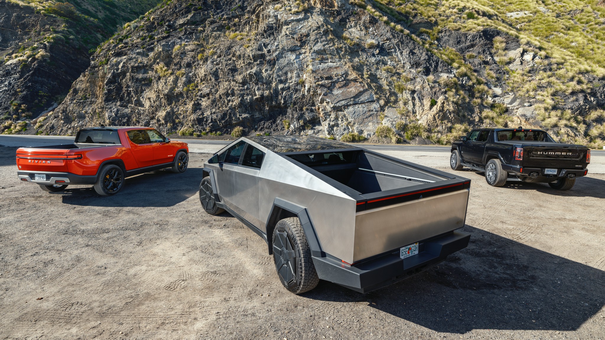 001 Cyberbeast Comparison Groupshot