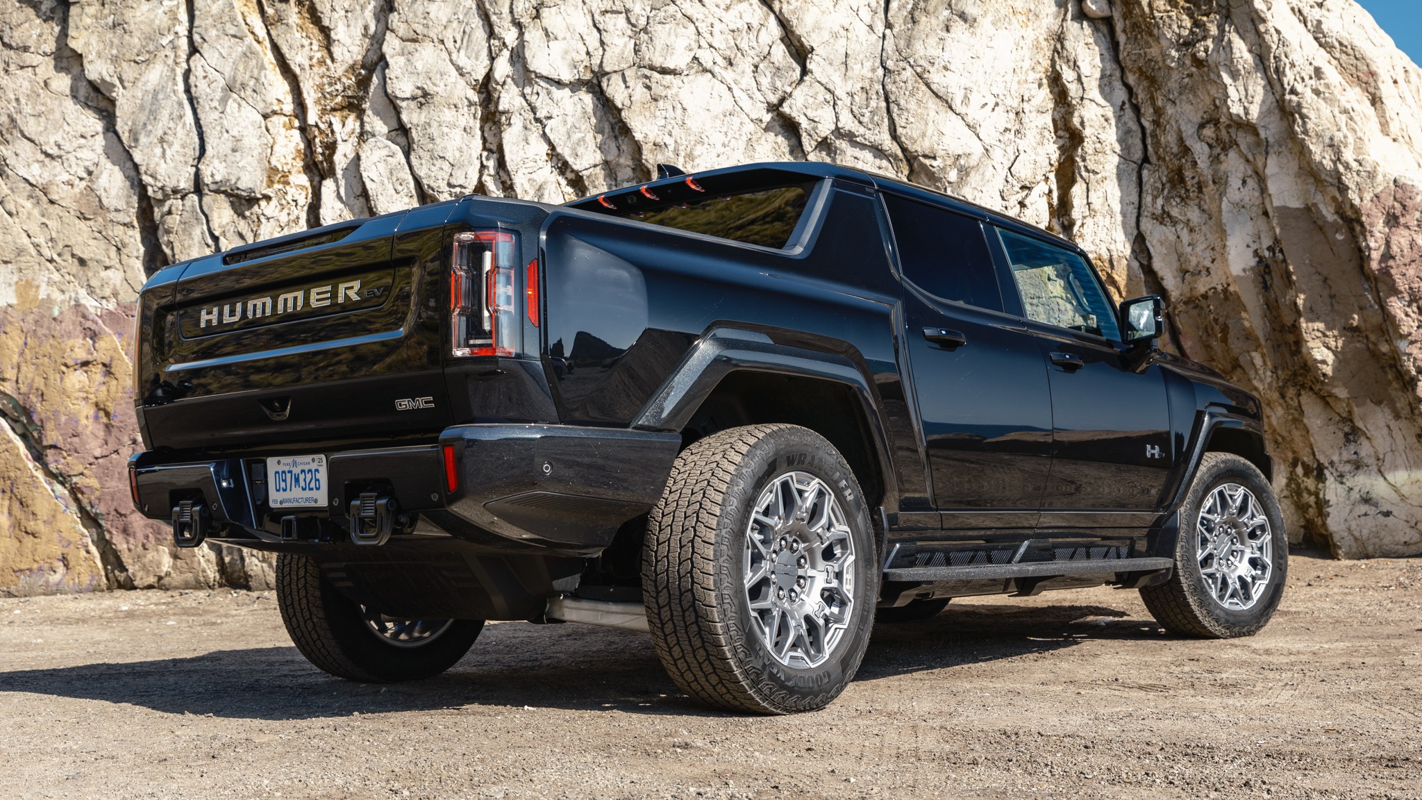 005 2024 GMC Hummer Rear Quarter Static