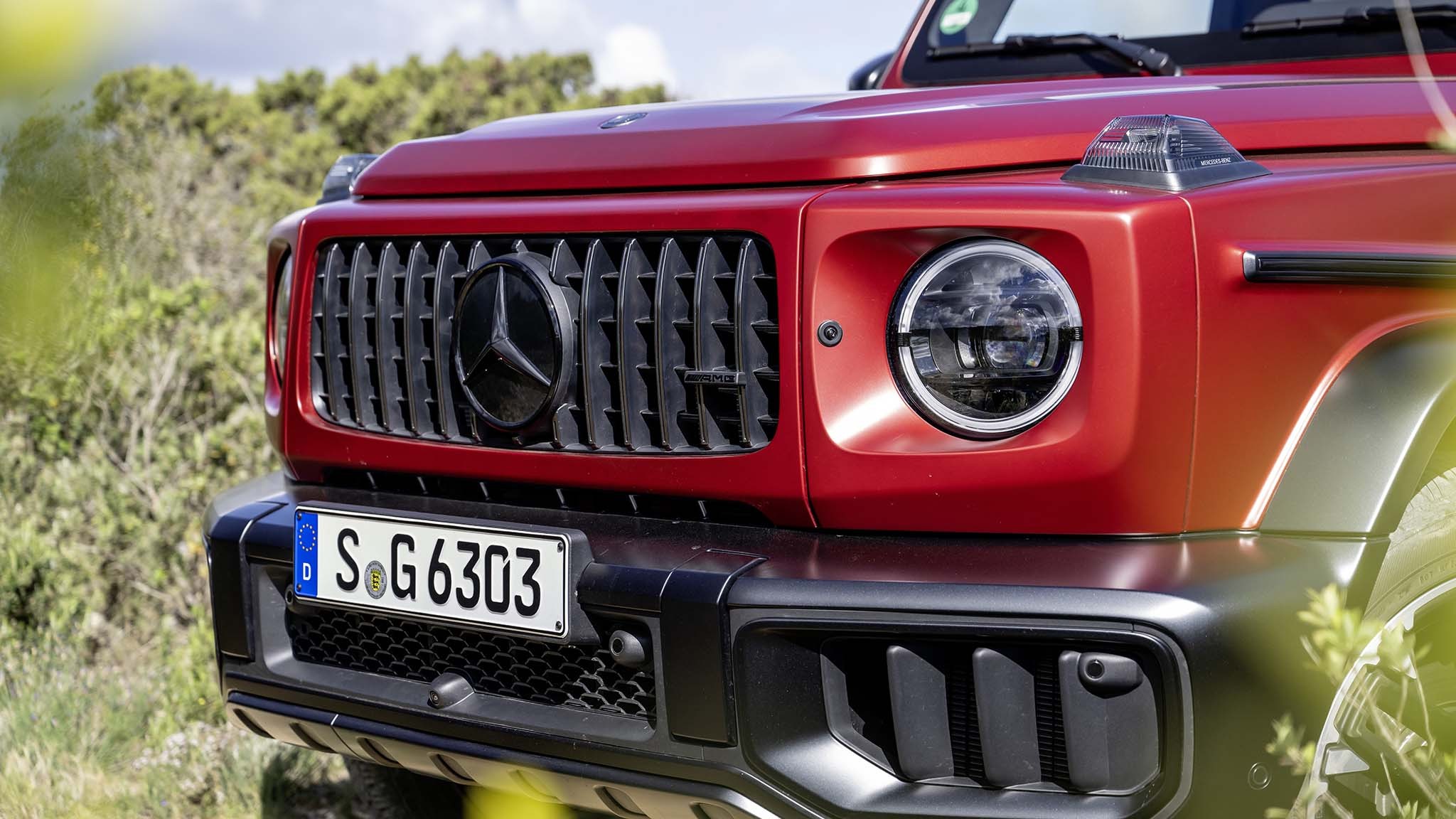 010 2025 mercedes benz amg g63 first drive