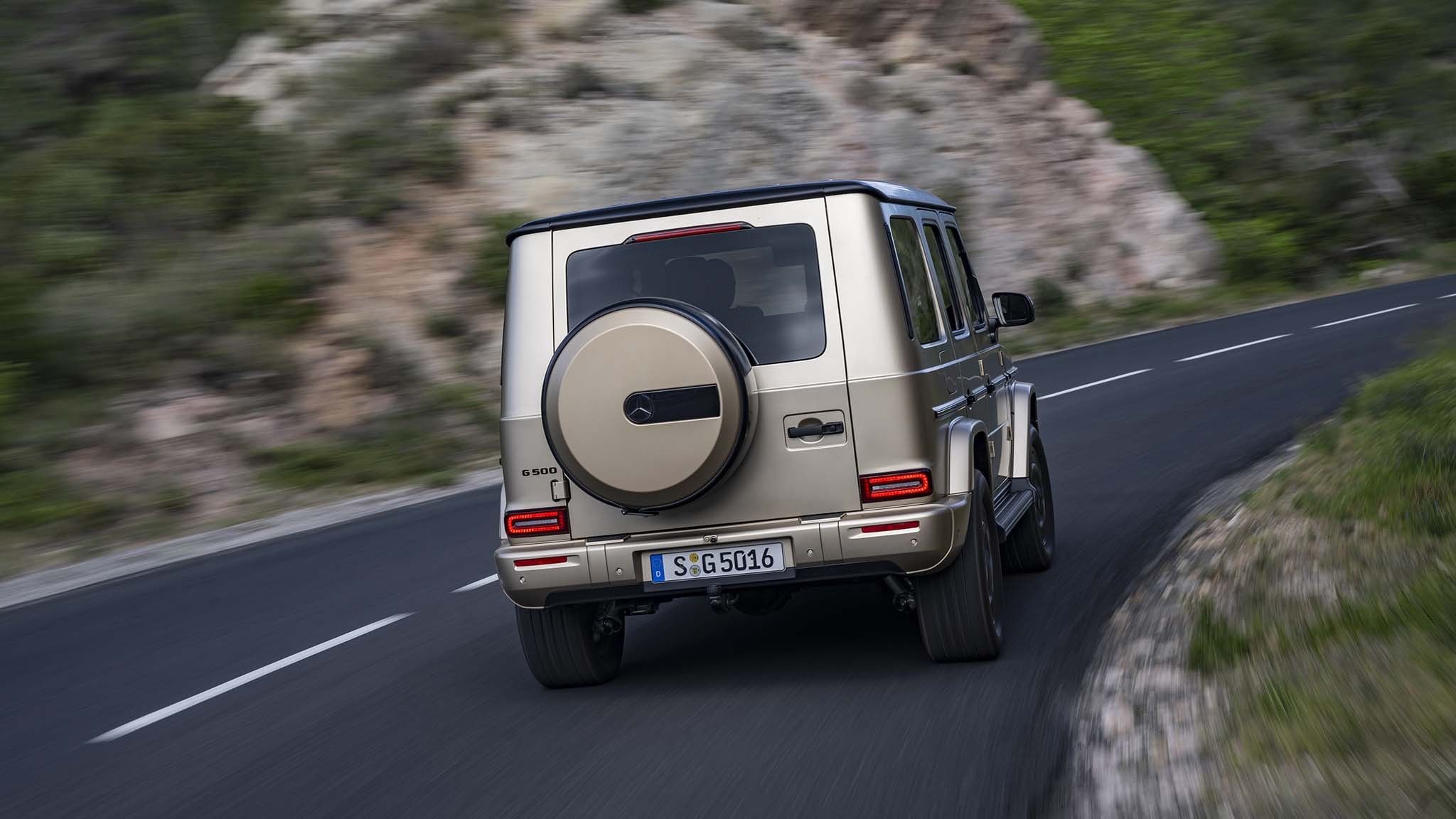 005 2025 mercedes benz g550 first drive