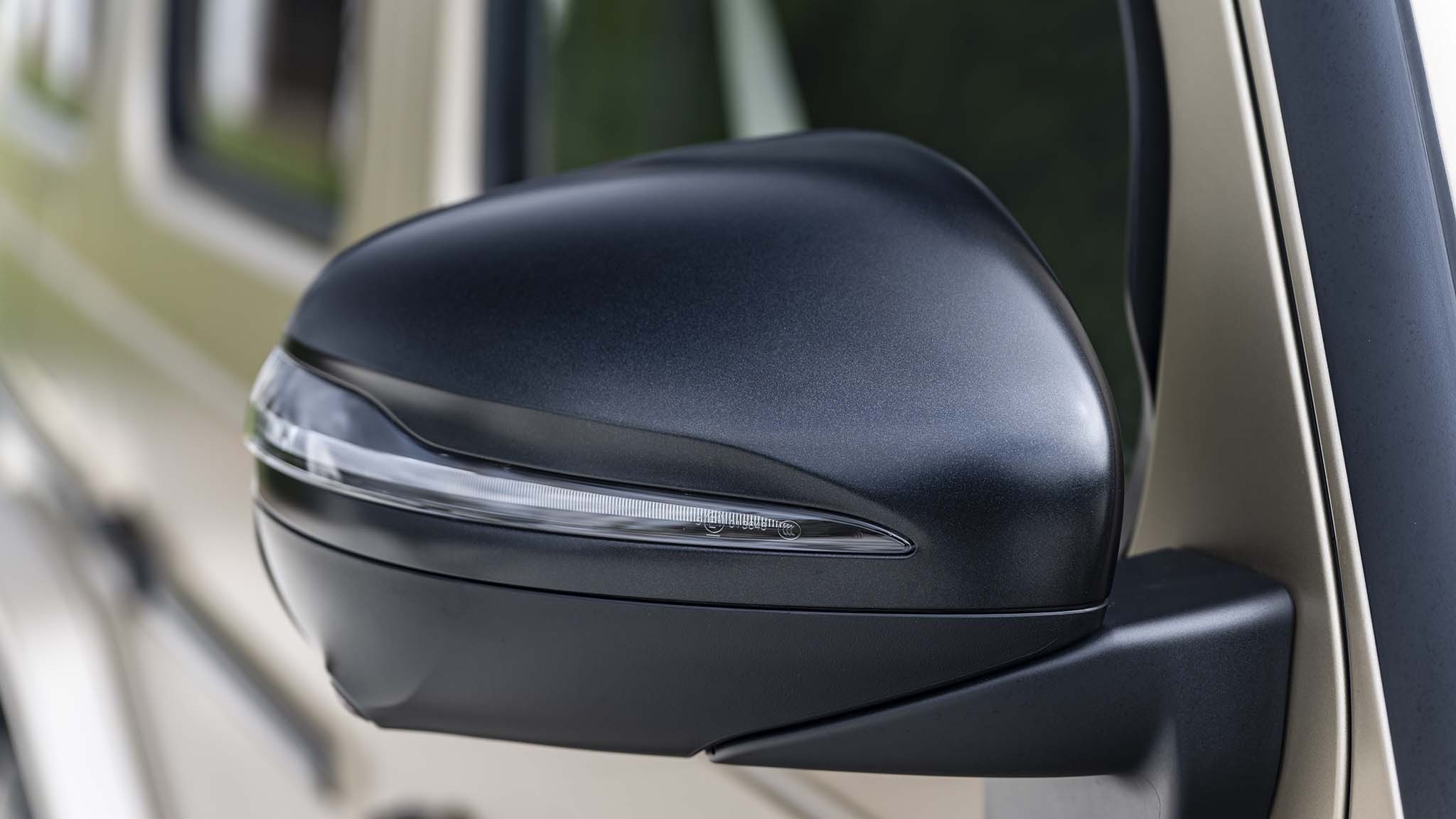 017 2025 mercedes benz g550 first drive side mirror