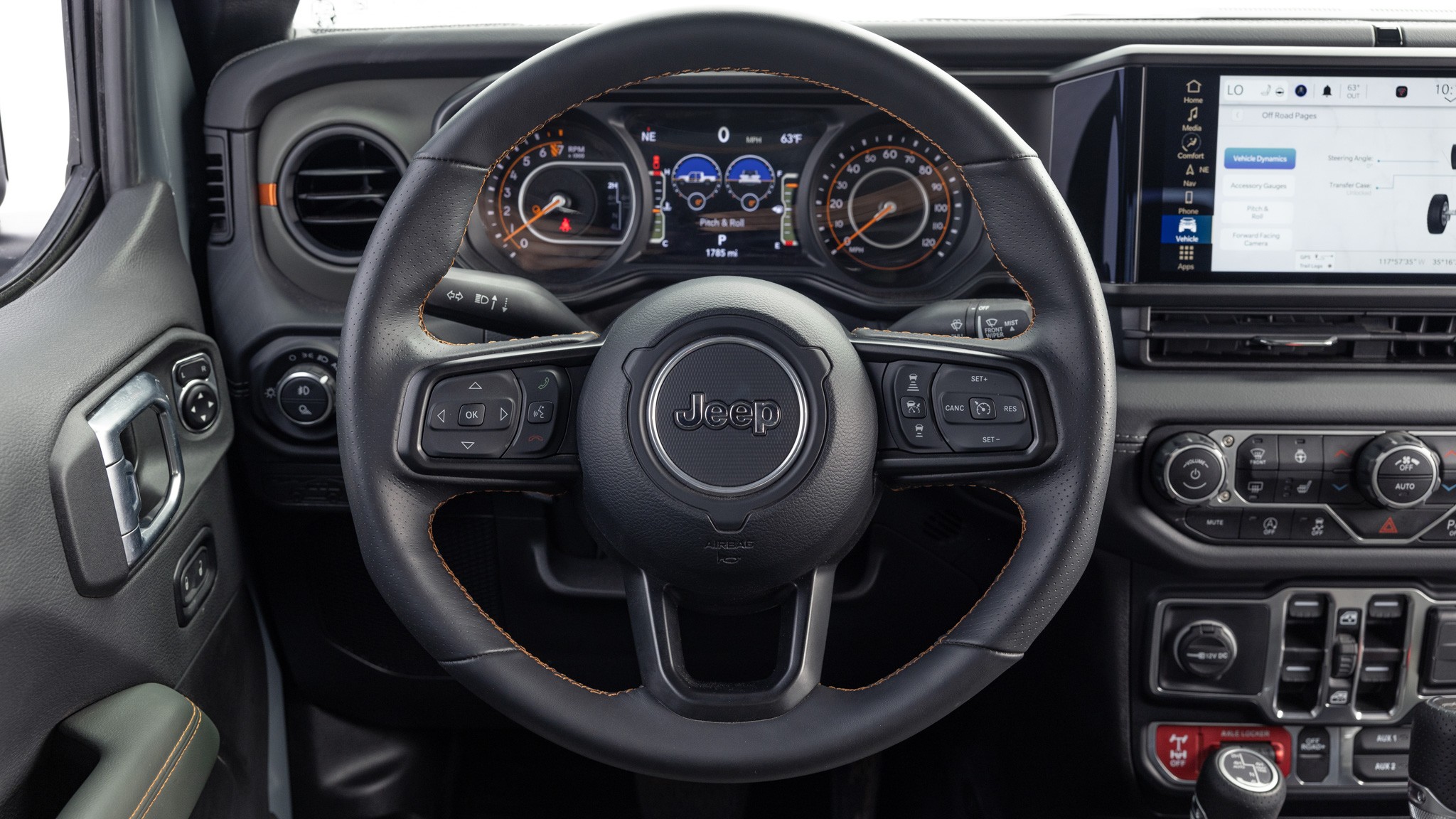 029 2024 Jeep Gladiator Mojave steering wheel