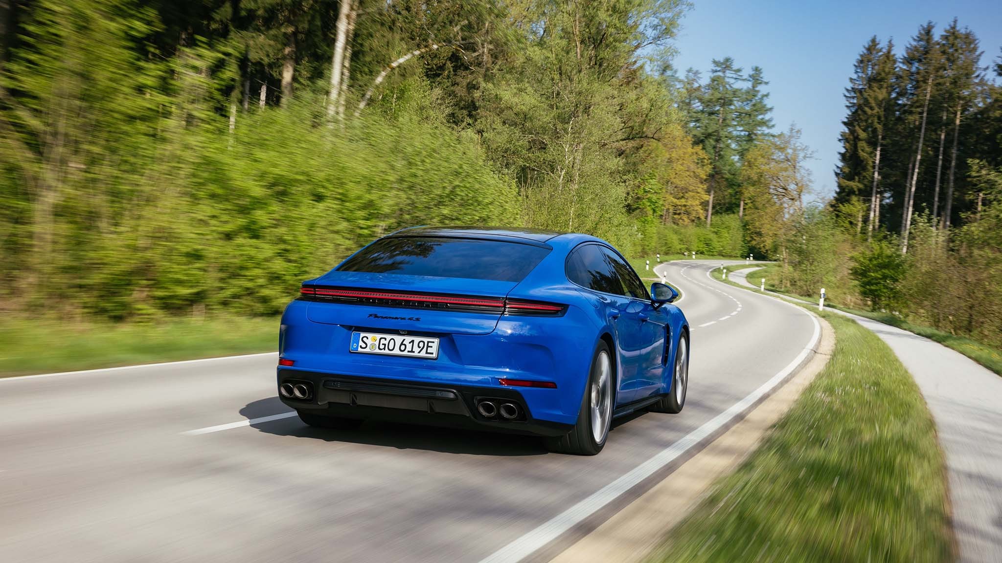 003 2024 porsche panamera 4S e hybrid