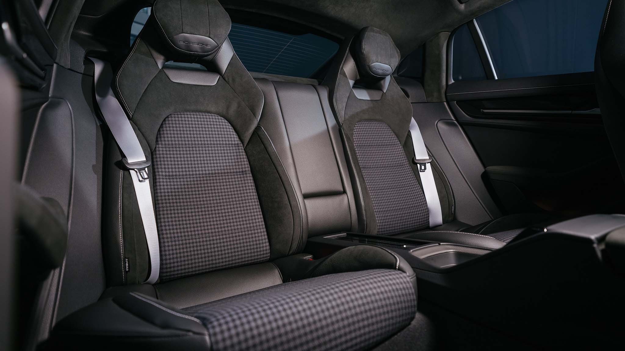 008 2024 porsche panamera 4S e hybrid