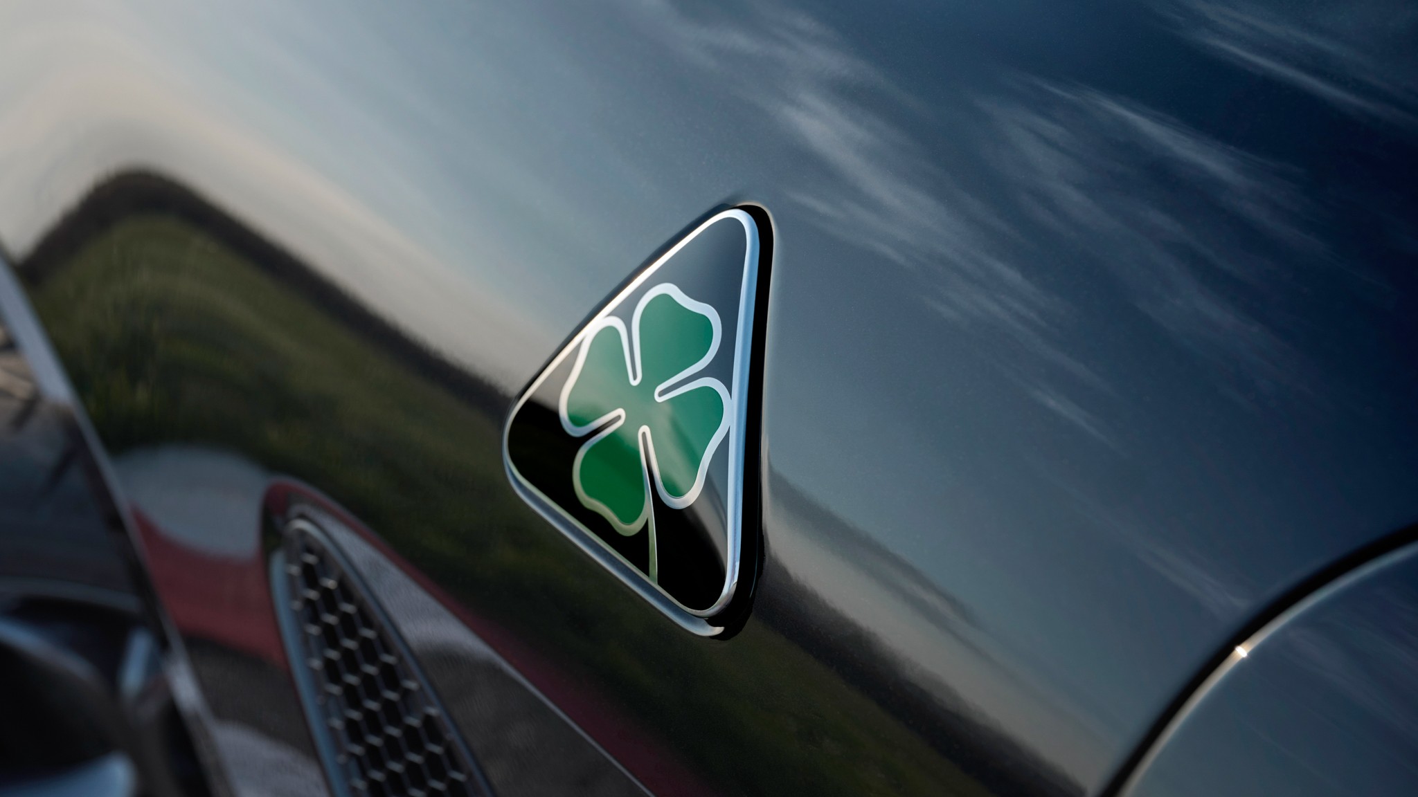 2024 Alfa Romeo Giulia Quadrifoglio Super Sport 11