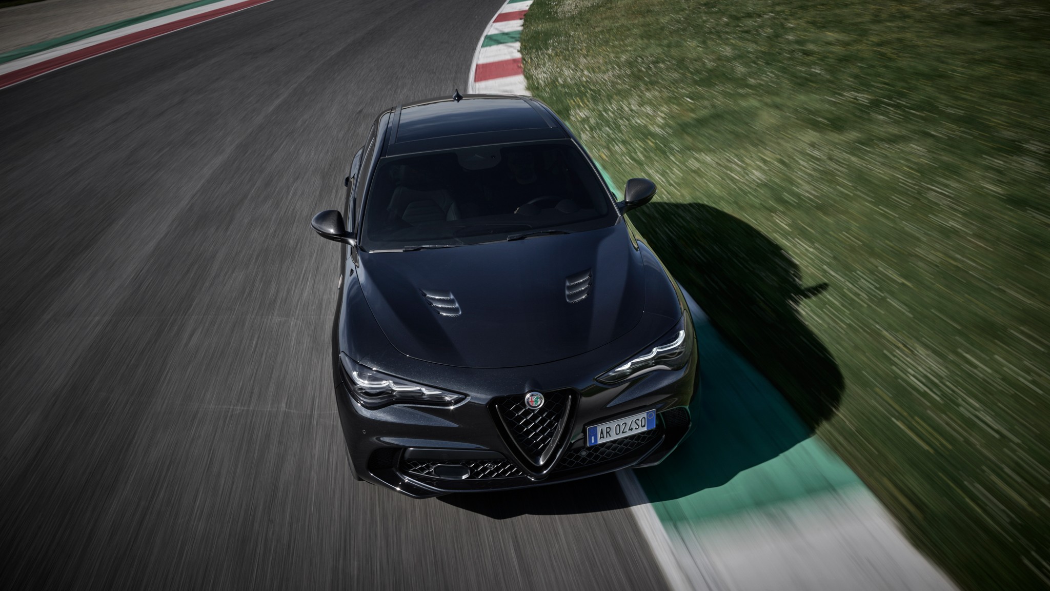 2024 Alfa Romeo Stelvio Quadrifoglio Super Sport 8