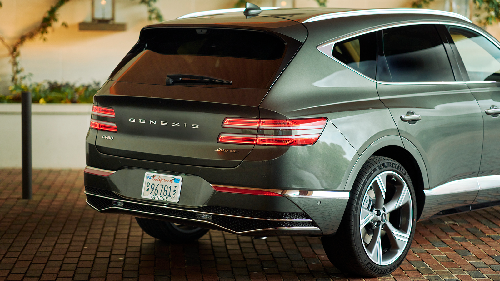 2025 Genesis GV80 SUV first drive 15