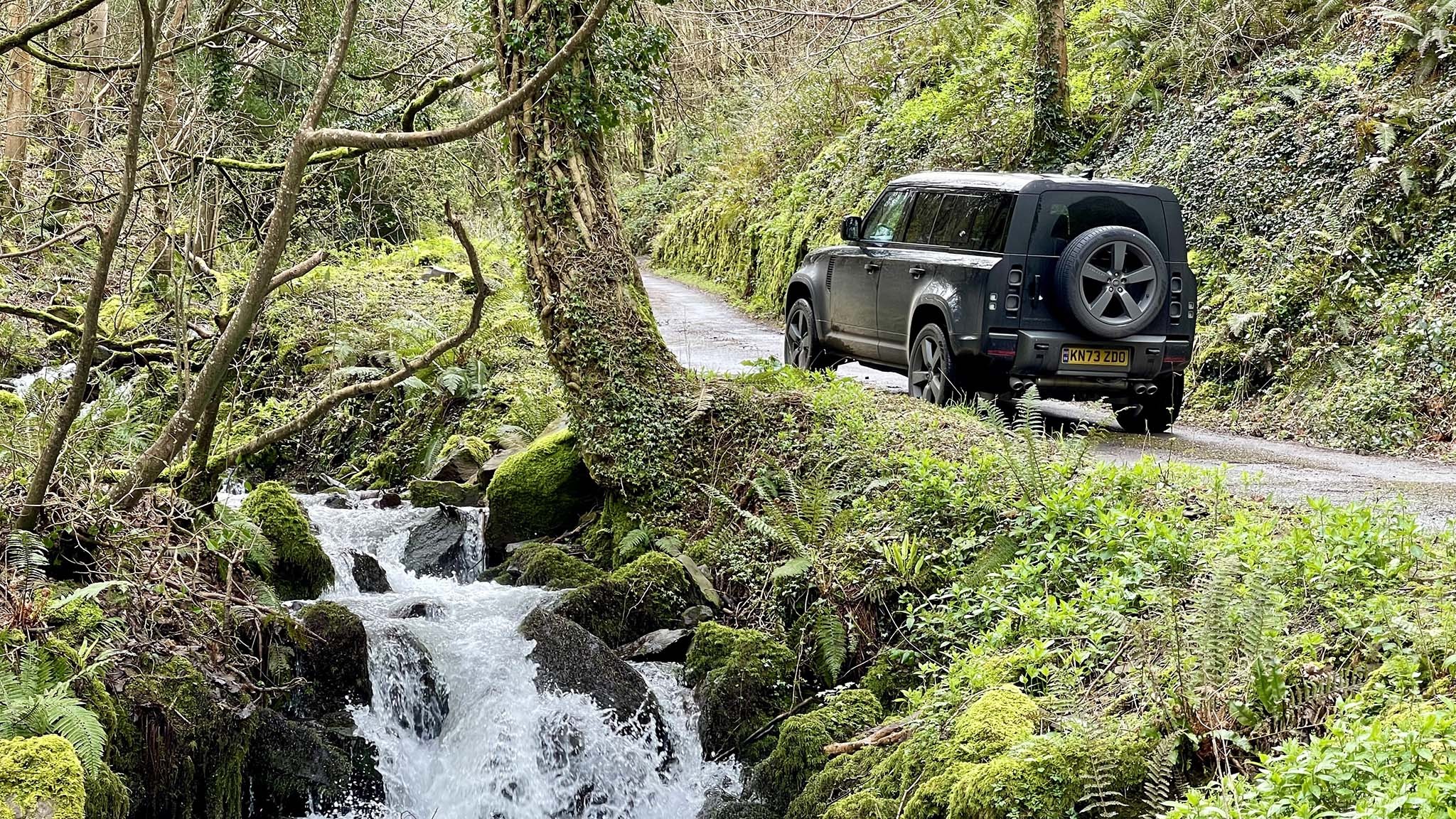 012 land rover defender 110 v8 drive