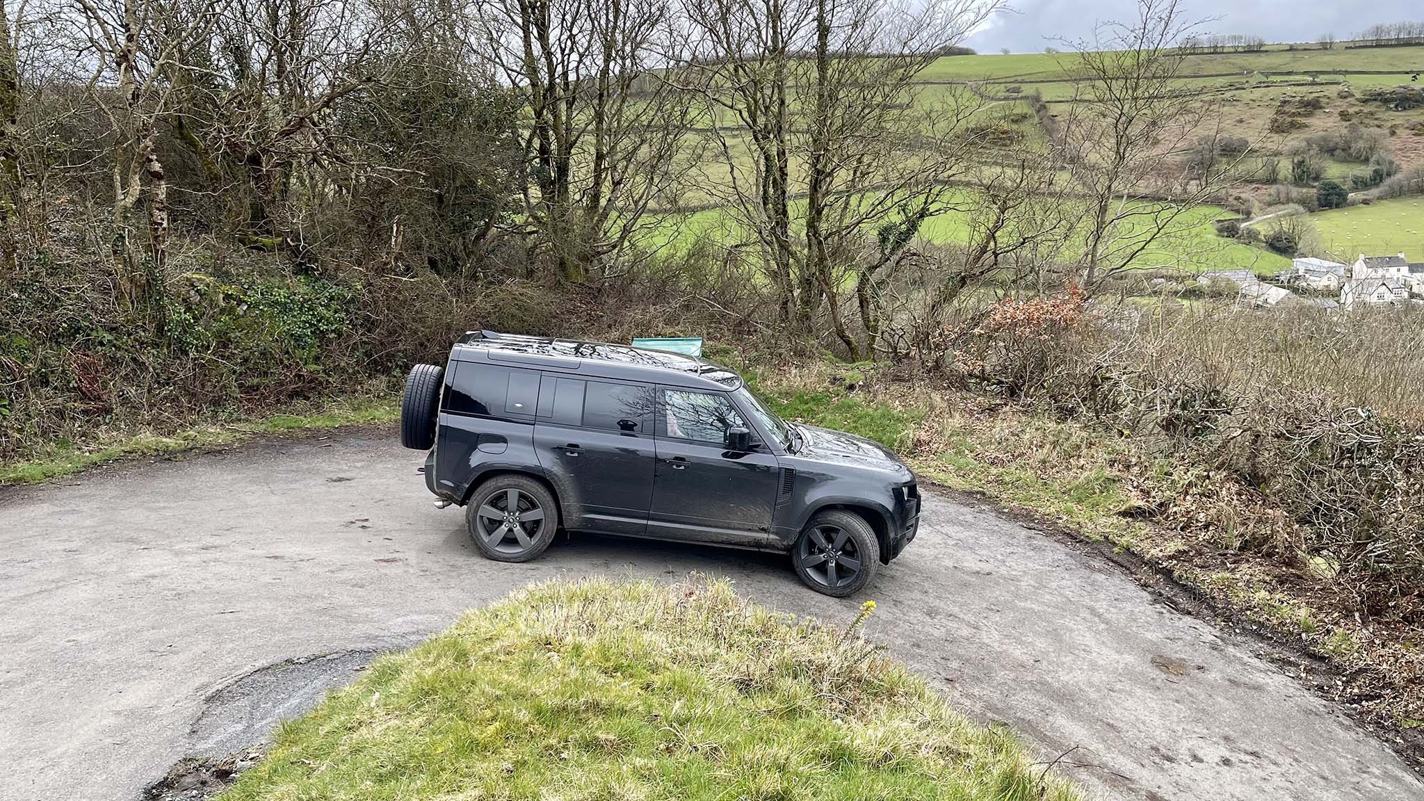 013 land rover defender 110 v8 drive