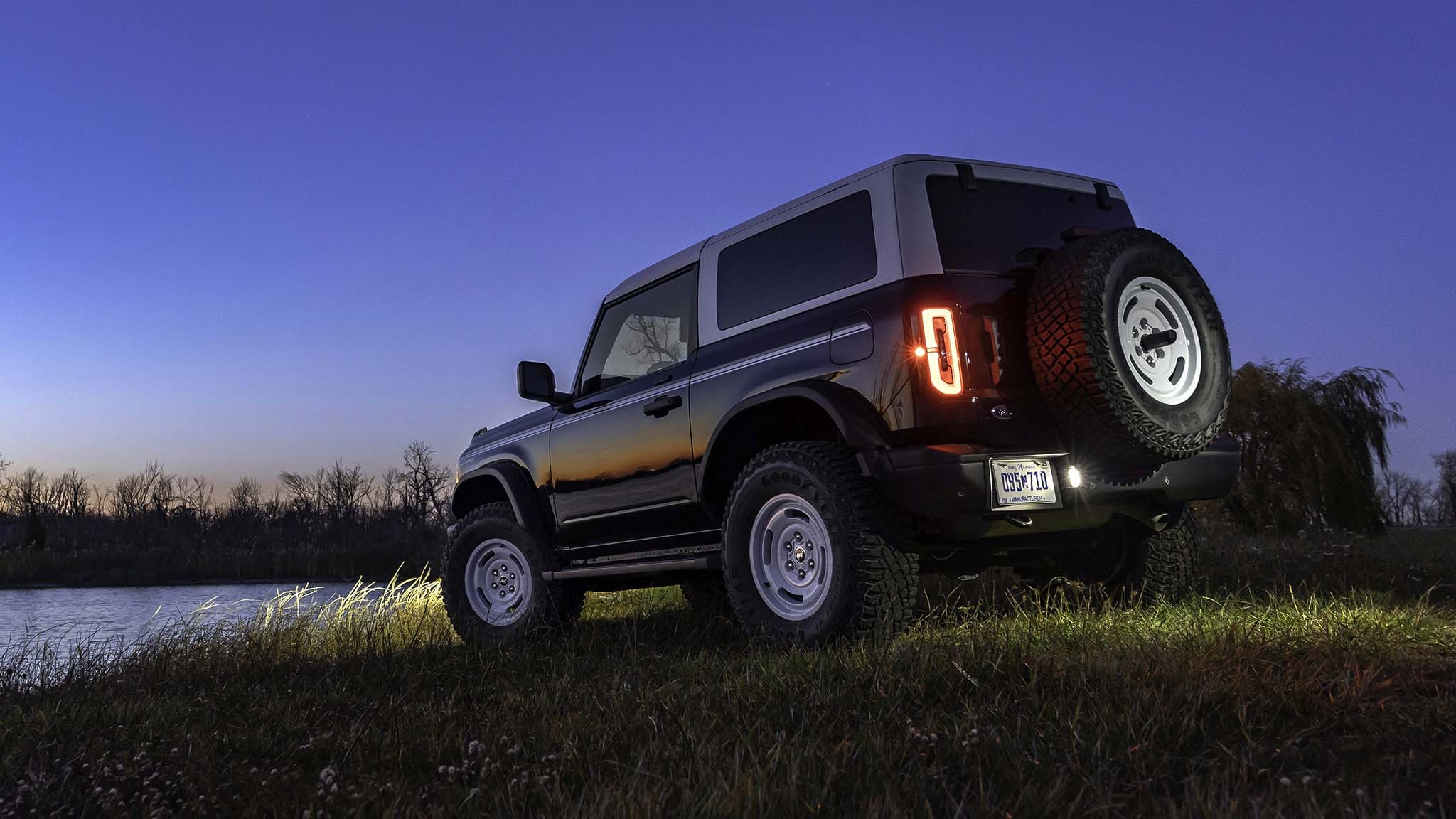 007 2023 Ford Bronco Heritage