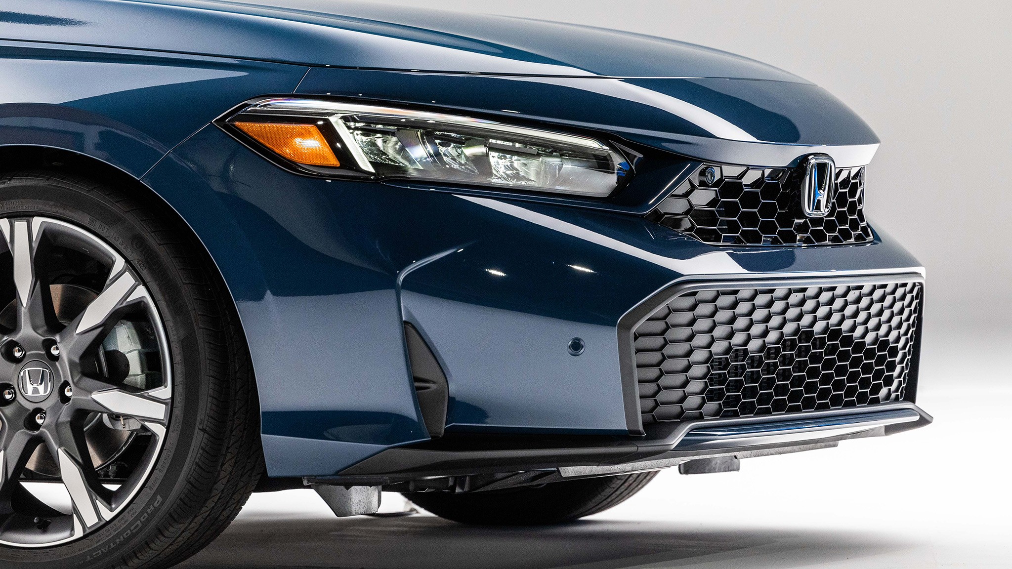 007 2025 Honda Civic Hybrid