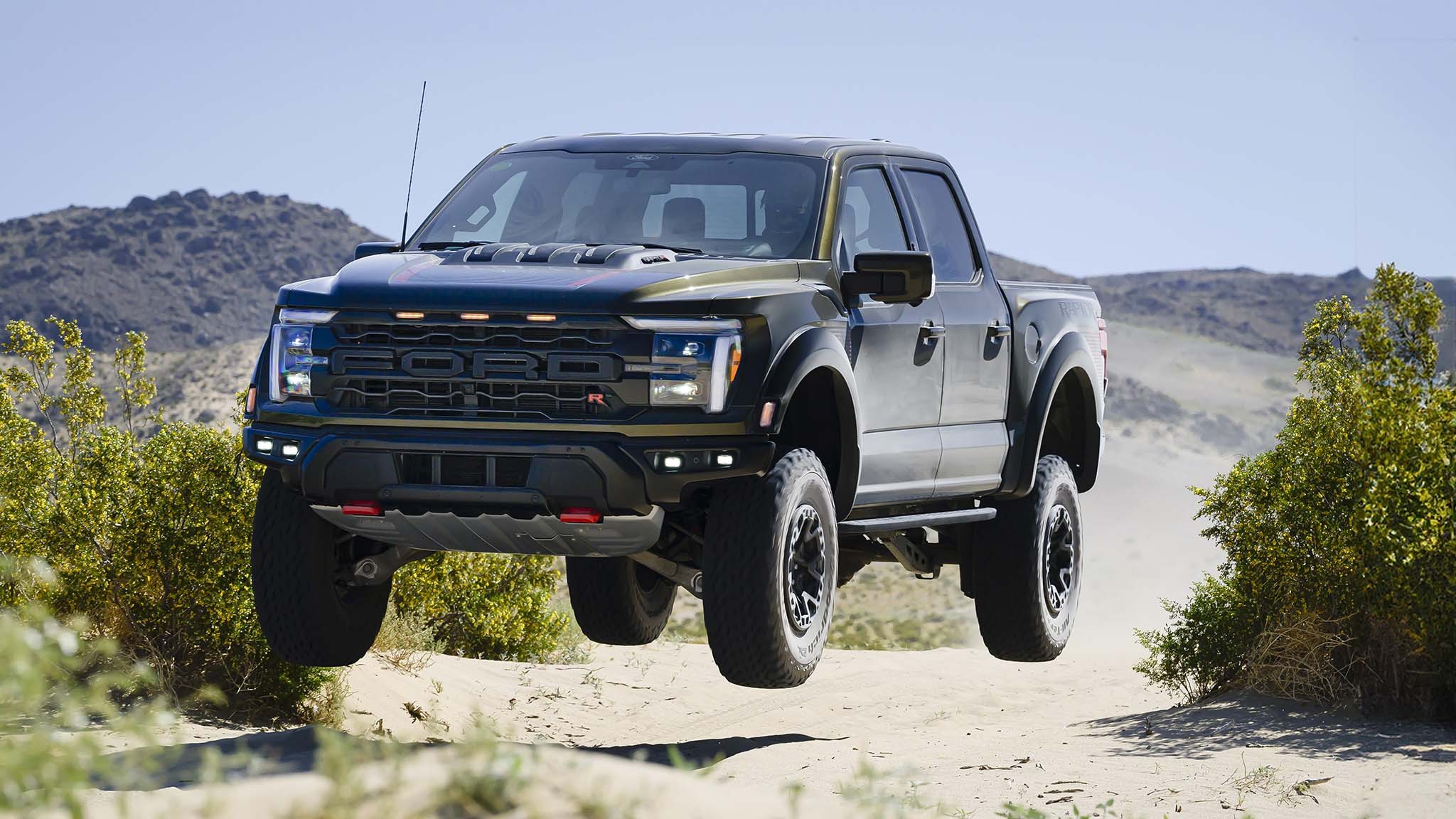 001 2024 ford f150 raptor r first drive