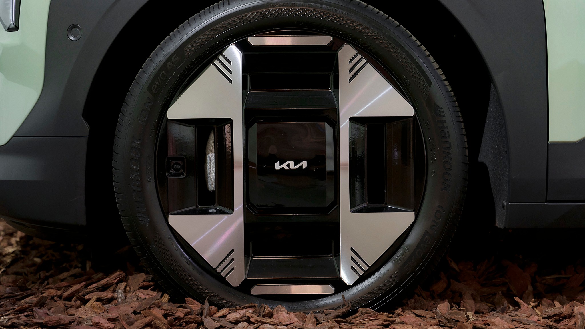 010 kia ev3 first look