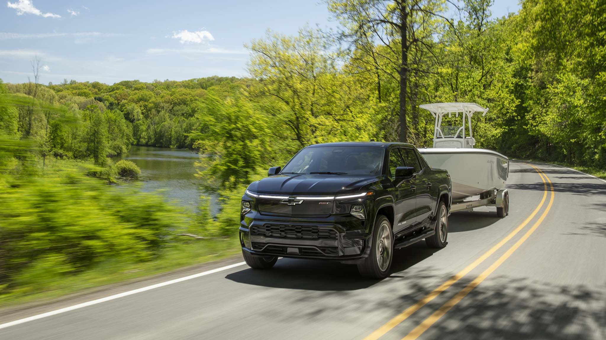 006 2024 silverado ev rst