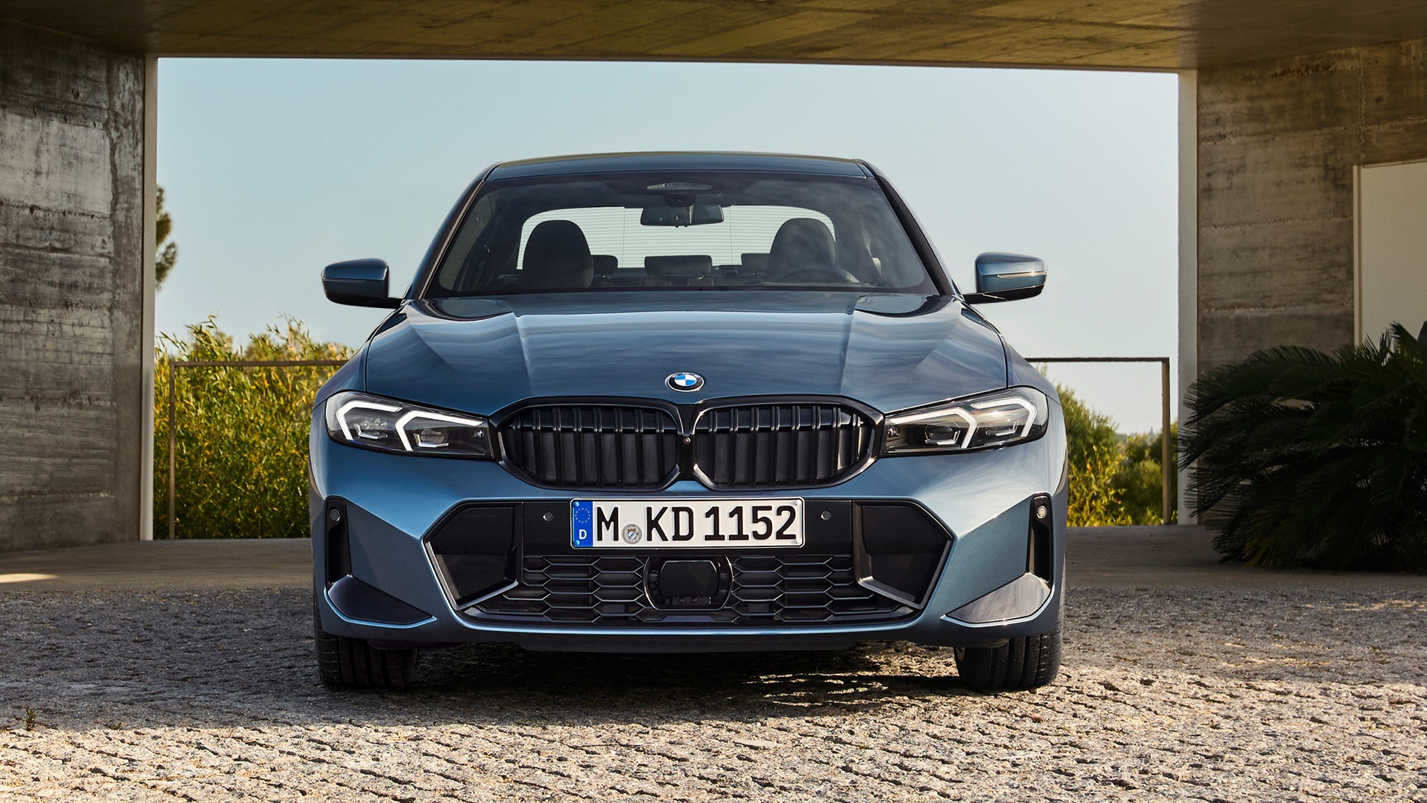2025 bmw 3 series sedan 3