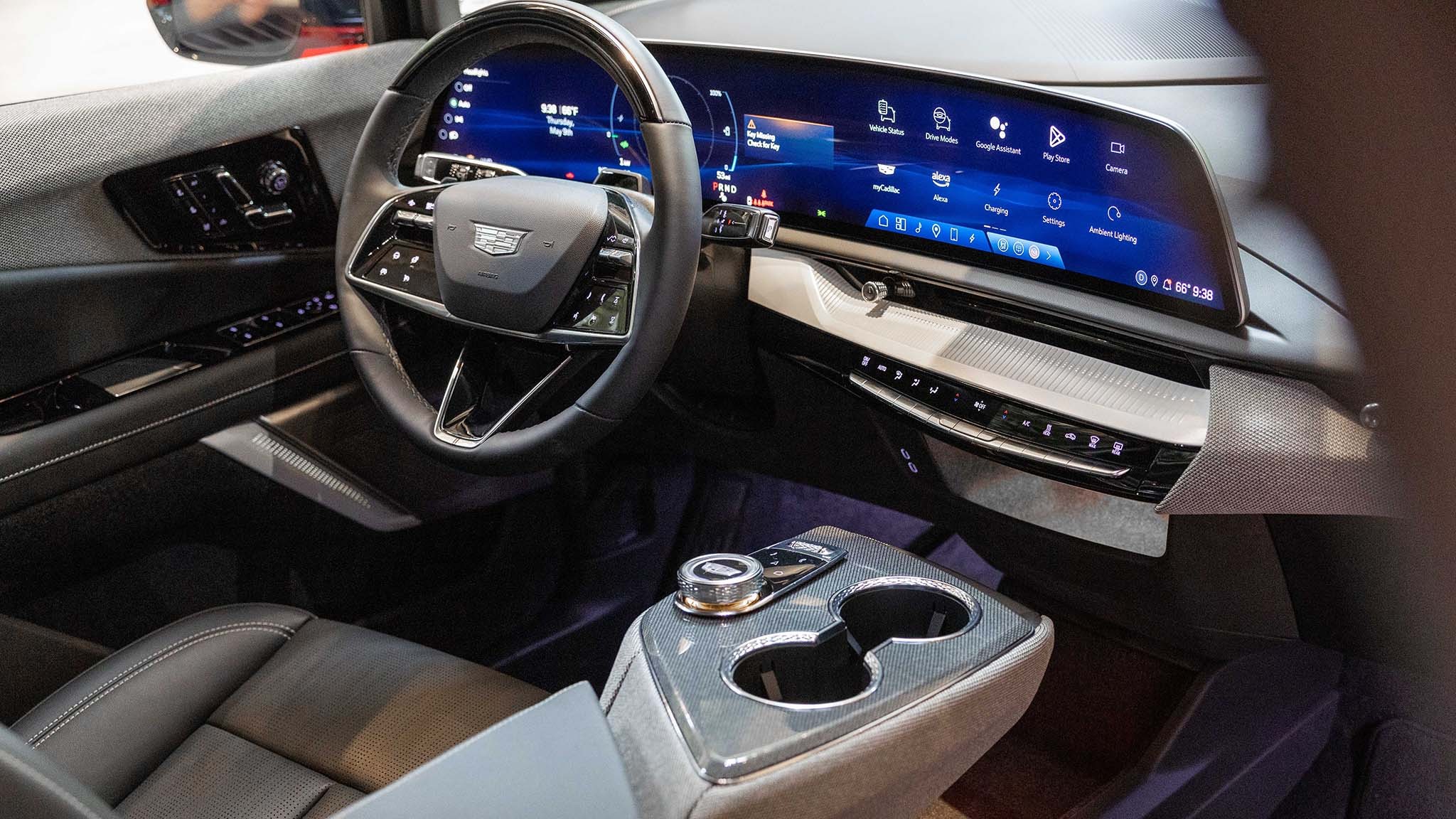 005 2025 Cadillac Optiq