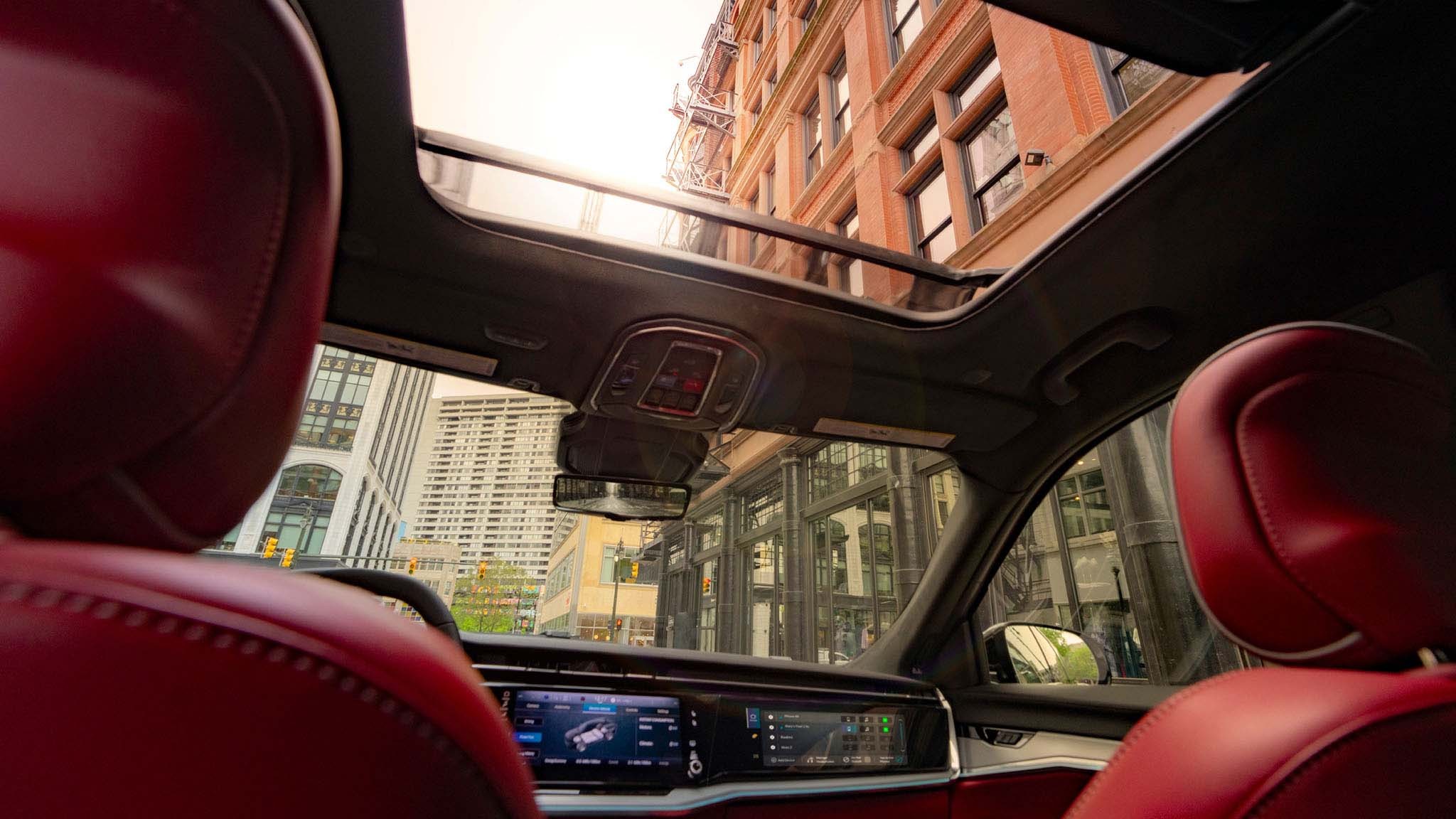 010 2024 jeep wagoneer s electric suv first look sun roof