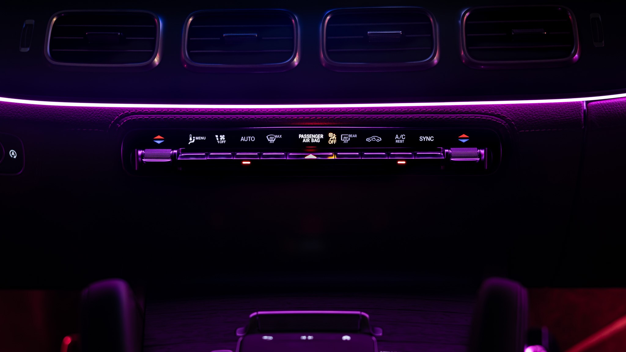 038 2024 Mercedes Benz GLS580